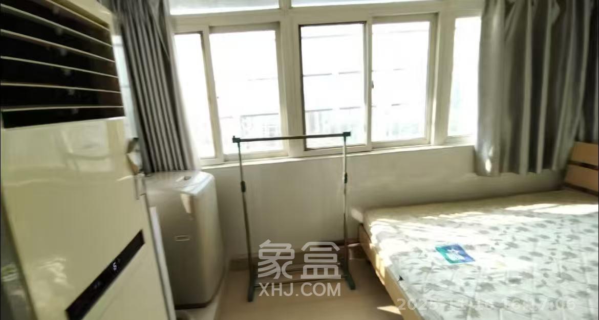 金碧文华  1室1厅1卫    1400.0元/月室内图