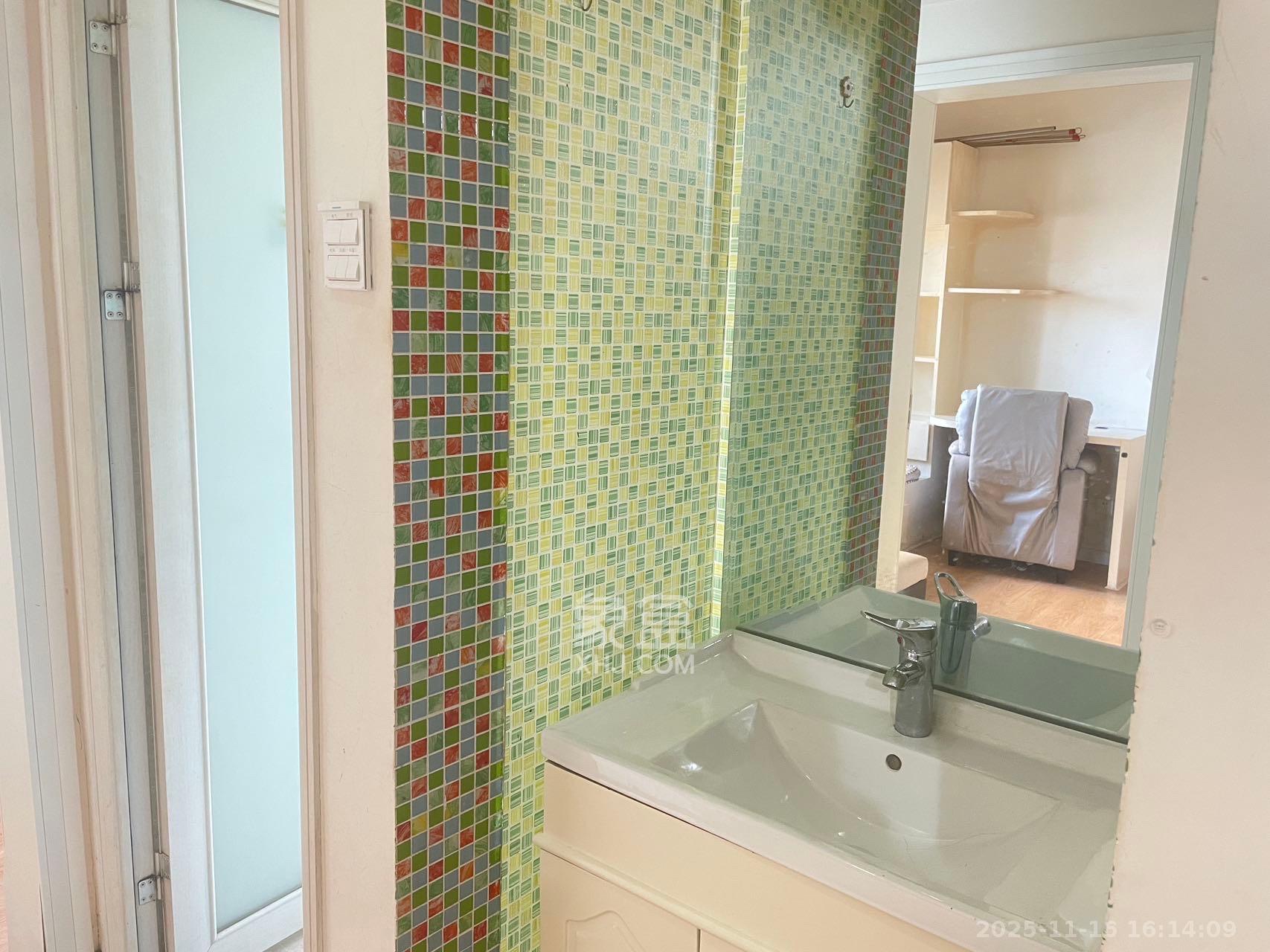 蝴蝶谷  2室1厅1卫    1380.0元/月室内图