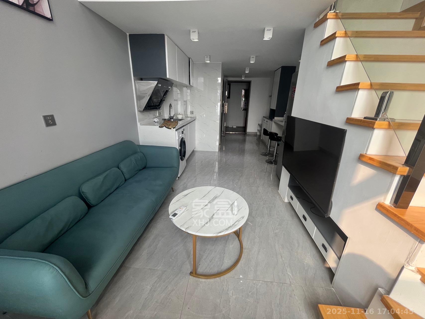 弘坤云寓 1室1厅1卫 2300.0元/月 弘坤云寓 1室1厅1卫 2300.0元/月室内图