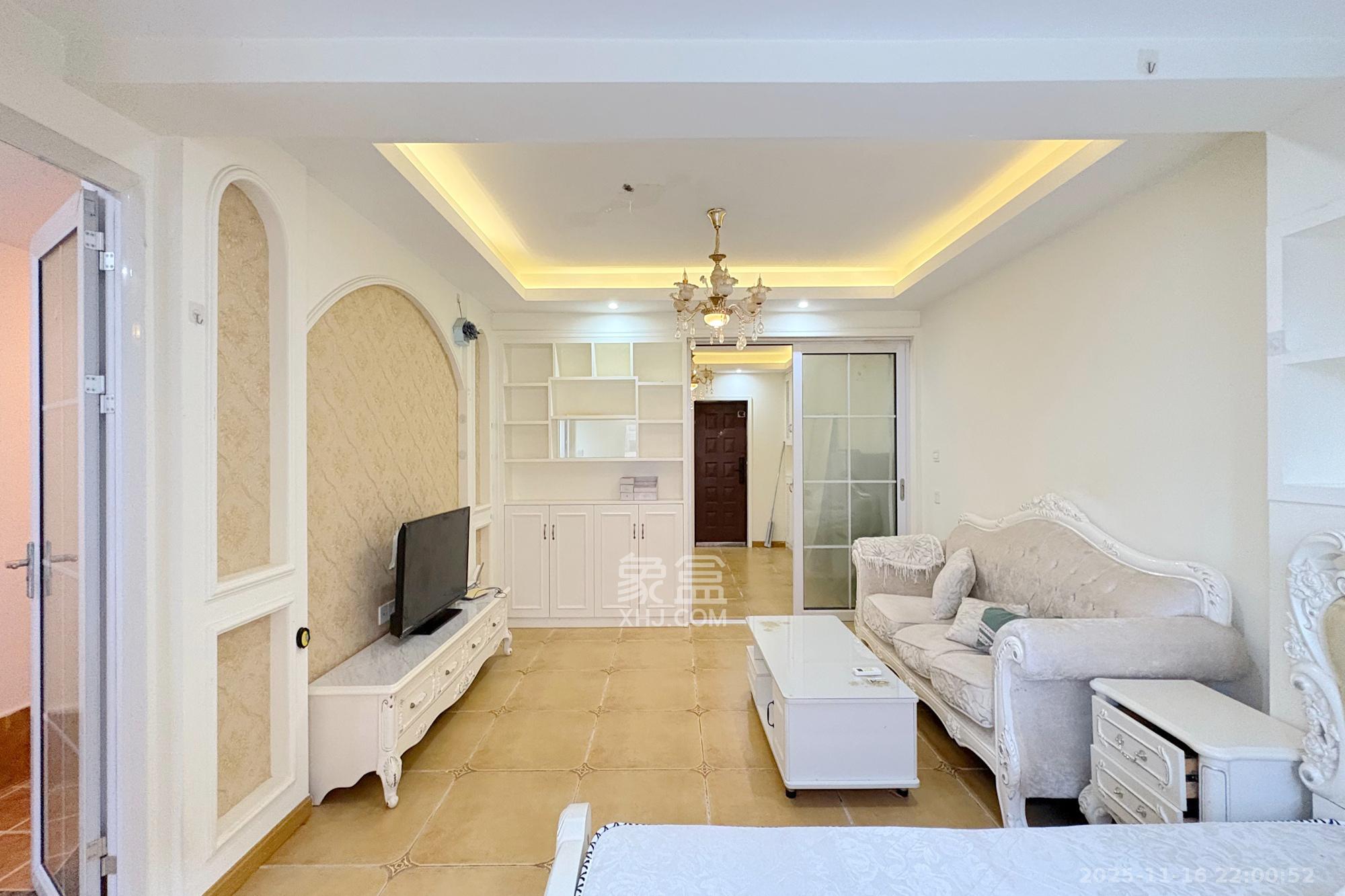 铂宫 2室2厅2卫 120.0万 铂宫 2室2厅2卫 120.0万卧室