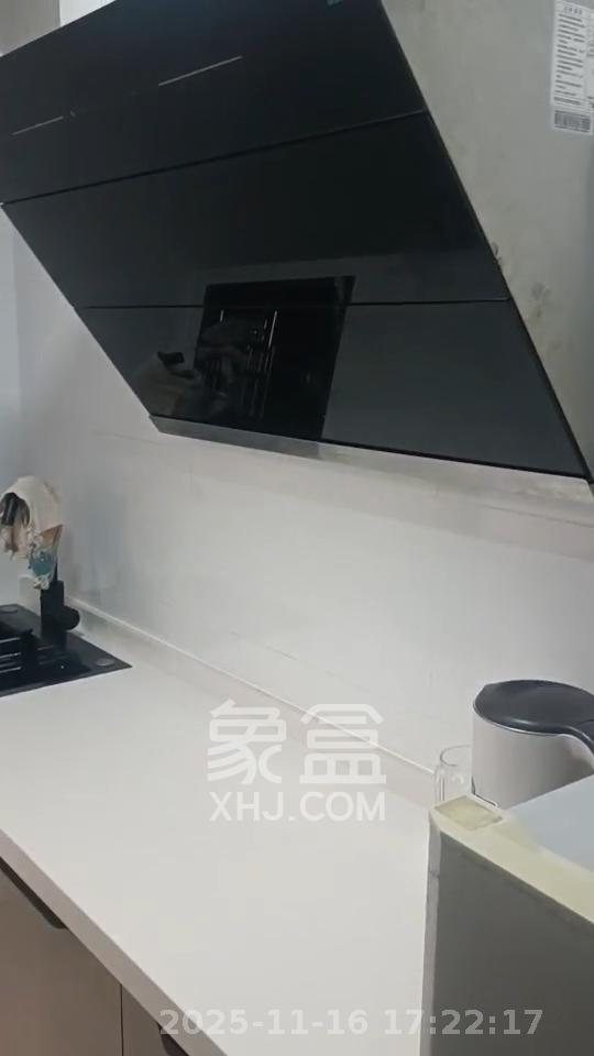 高桥新二号小区  1室1厅1卫    900.0元/月室内图