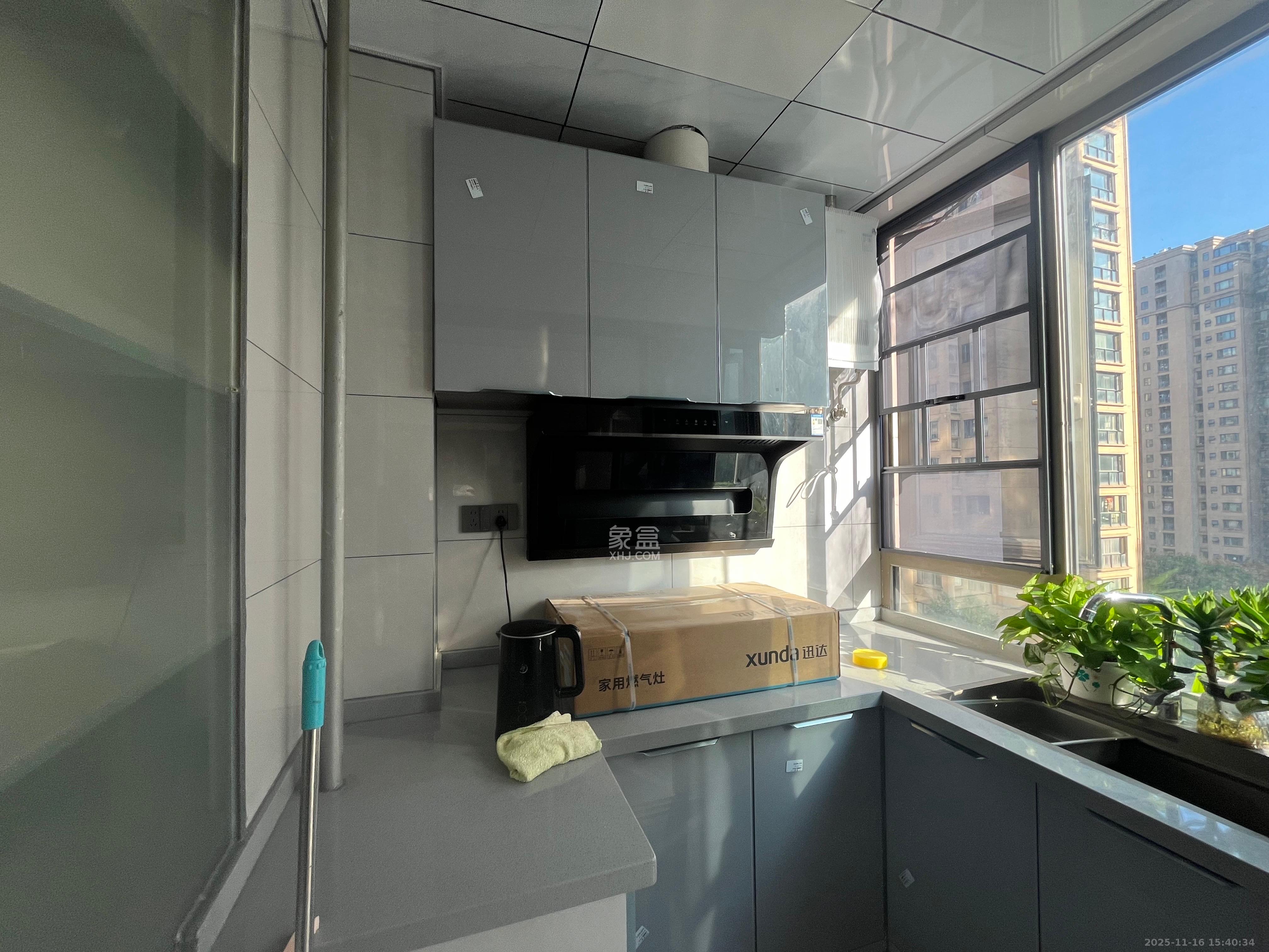 怡海星城 1室1厅1卫 1100.0元/月 怡海星城 1室1厅1卫 1100.0元/月室内图