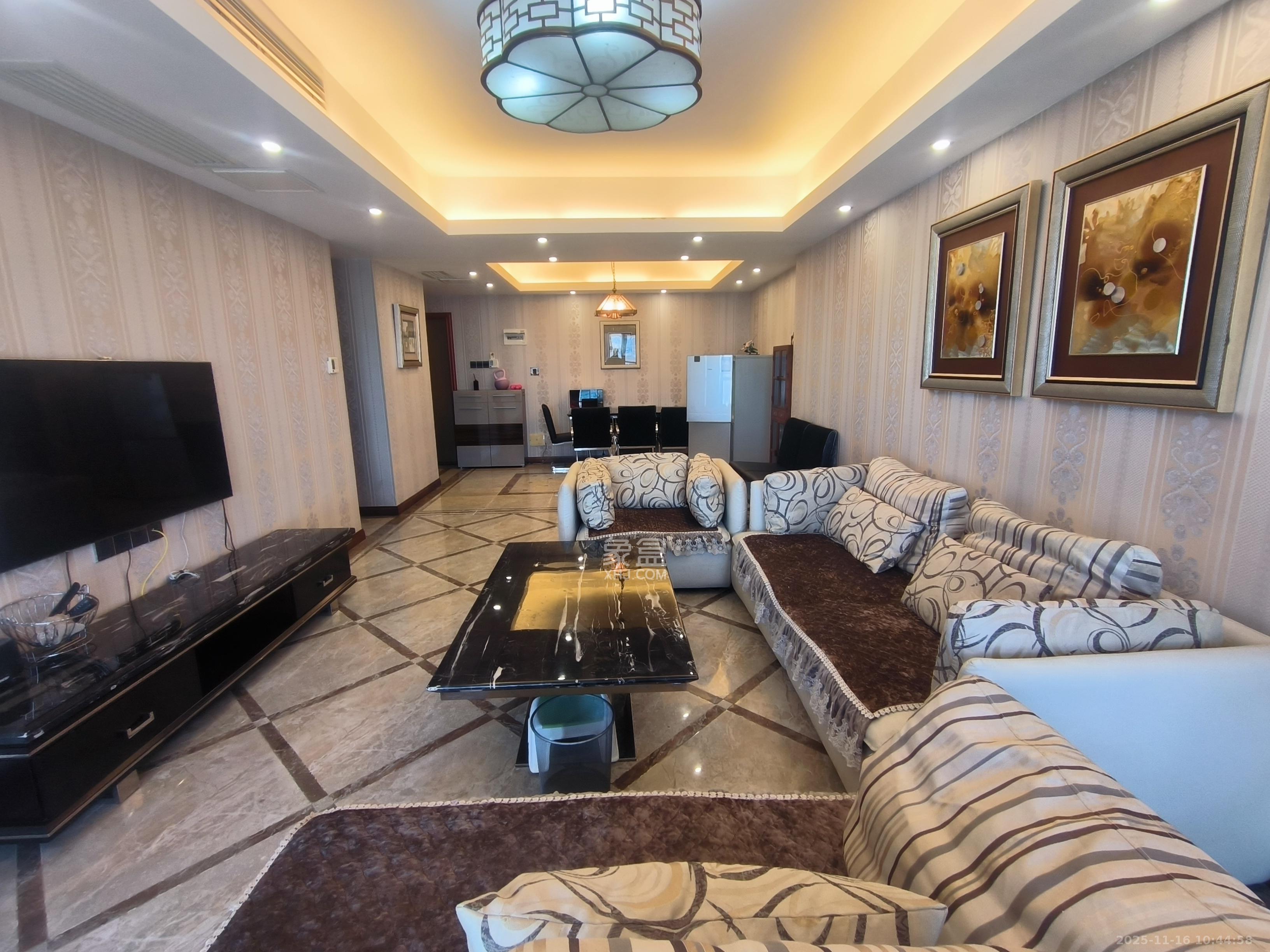 金烨融府  2室1厅1卫    3500.0元/月