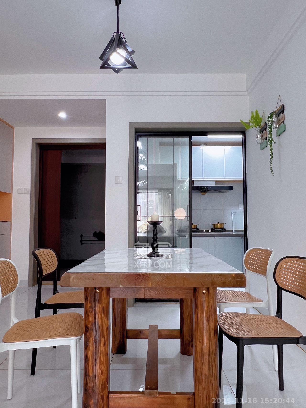 国欣向荣府  4室2厅2卫    3980.0元/月室内图