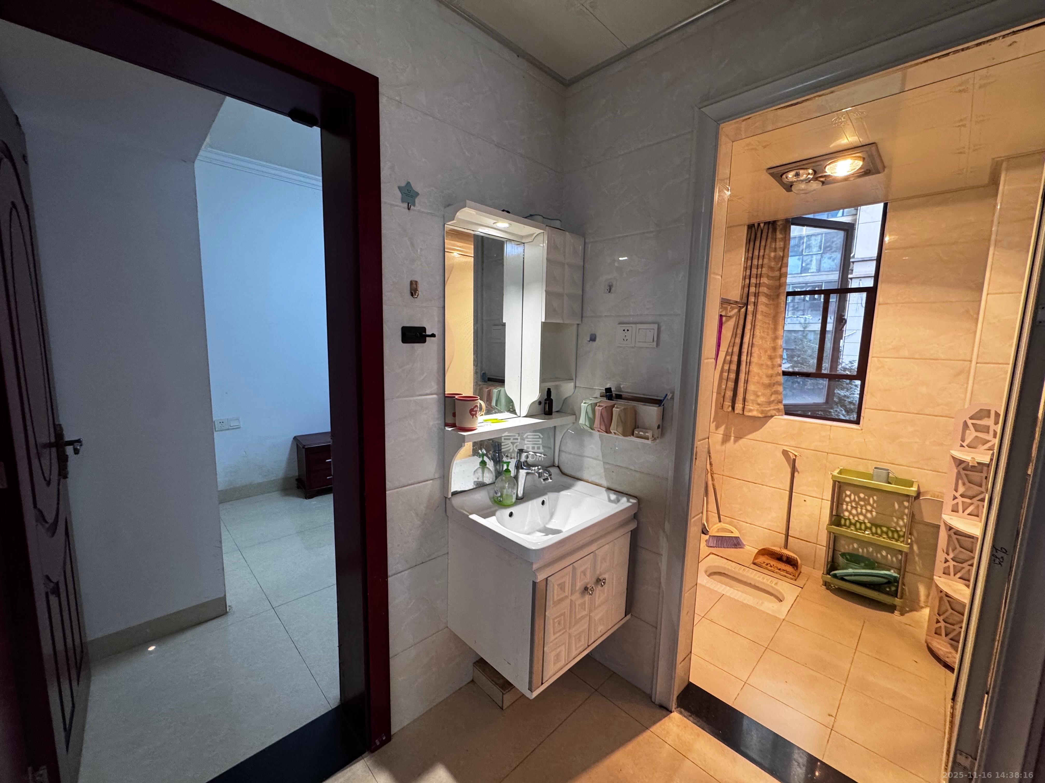 雨花公馆(紫苔名苑)  3室2厅1卫    2700.0元/月室内图