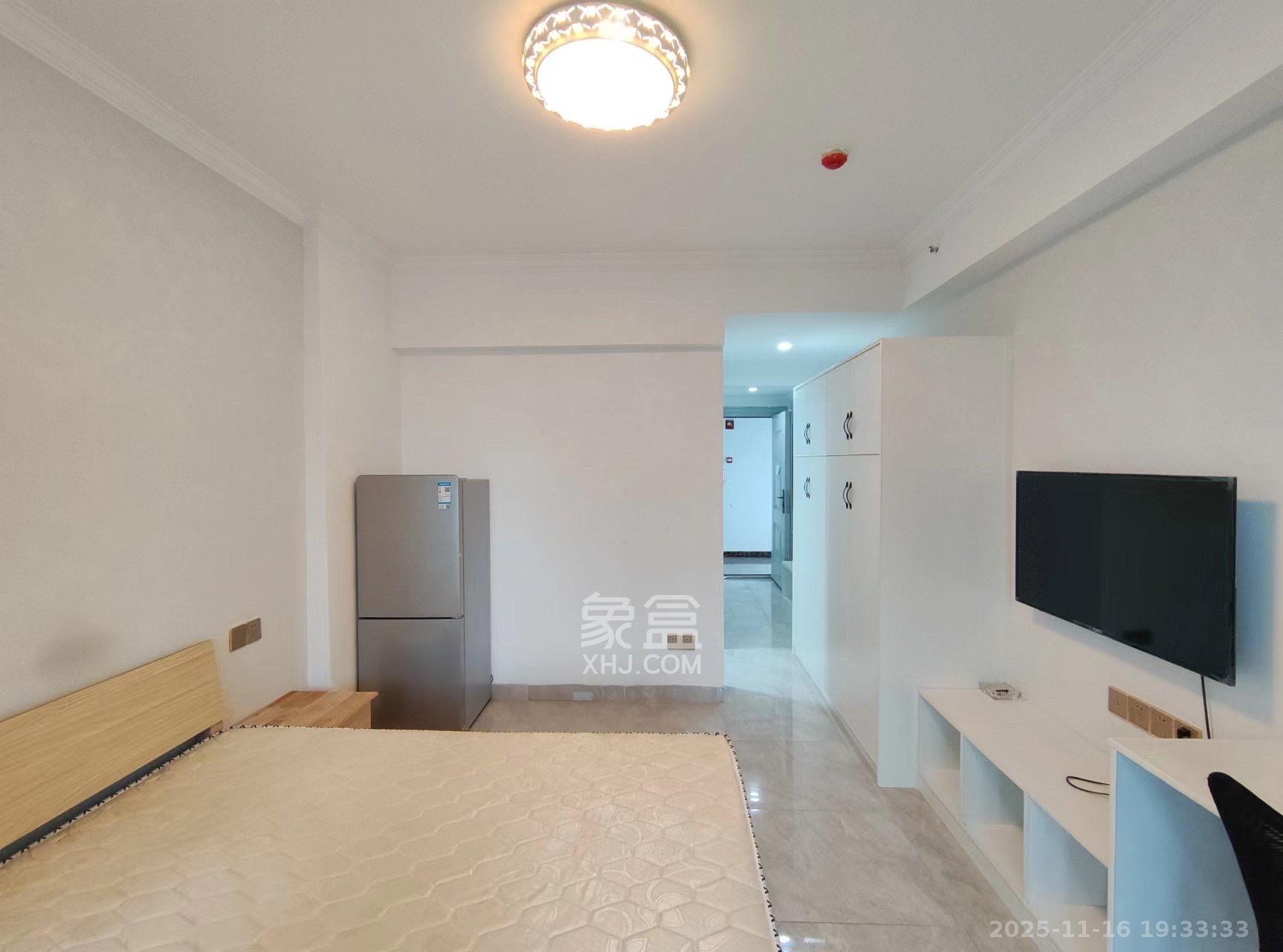 鹏程府  1室1厅1卫    1800.0元/月室内图