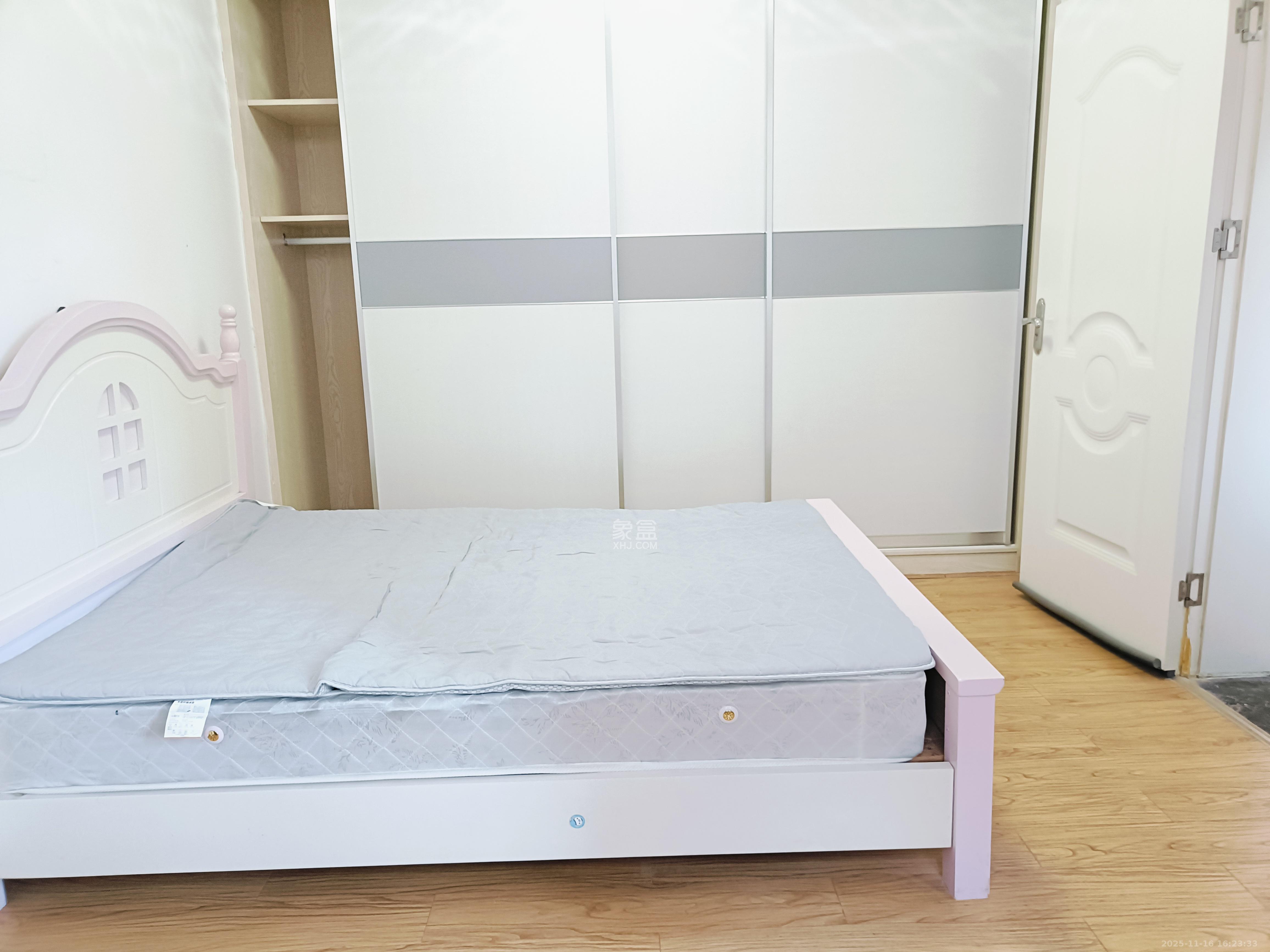 东风一村社区房（王家垅）  2室1厅1卫    1600.0元/月室内图