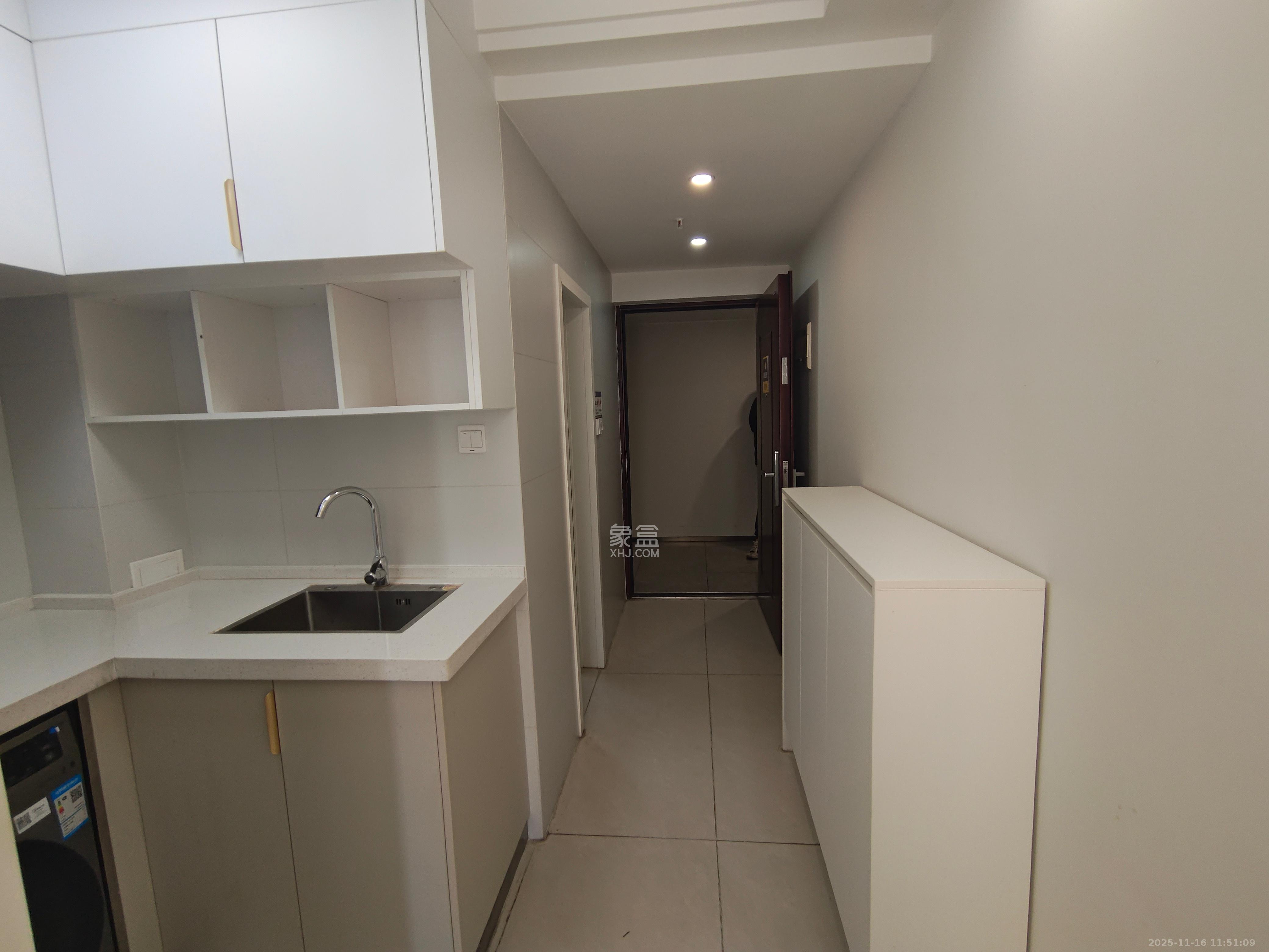 保利海德公园  1室1厅1卫    1600.0元/月室内图