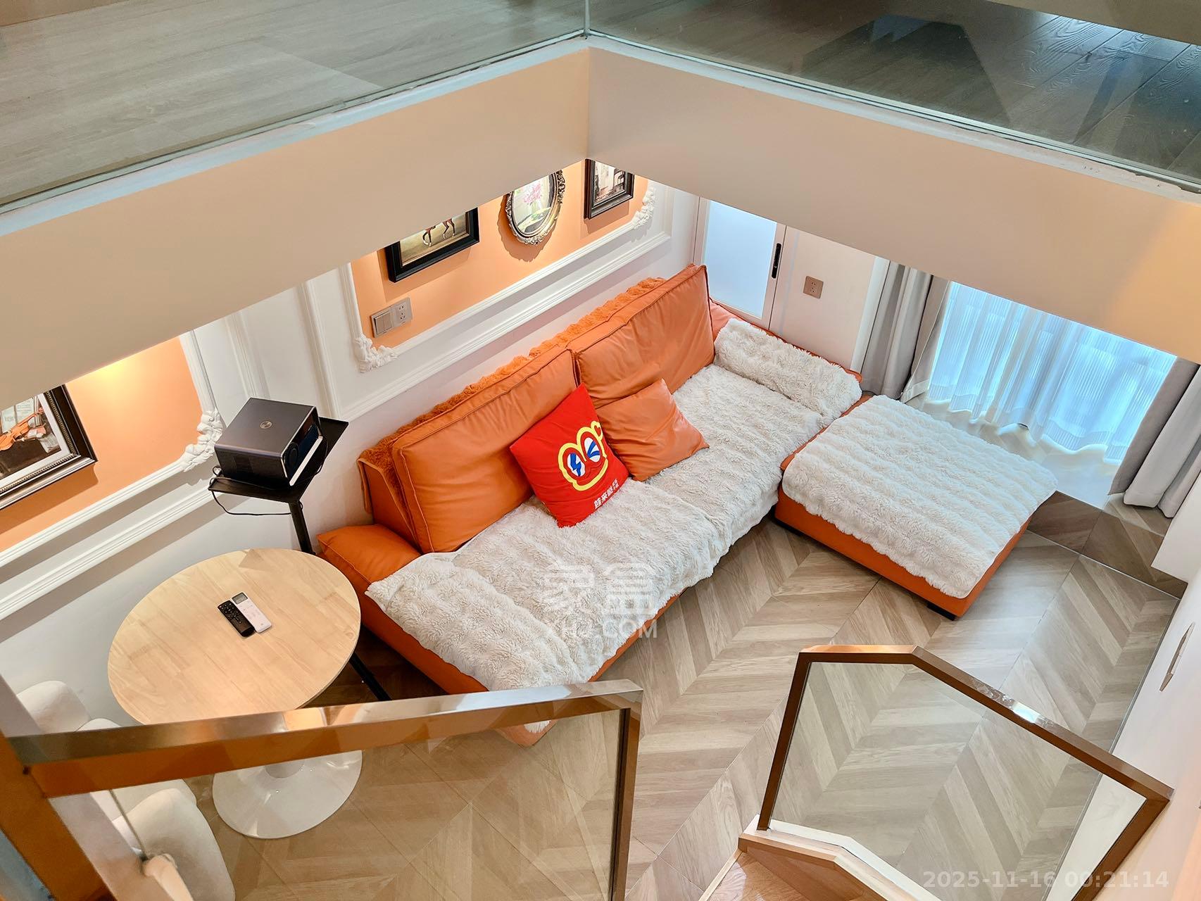 珠江花城好世界  1室1厅1卫    2300.0元/月室内图