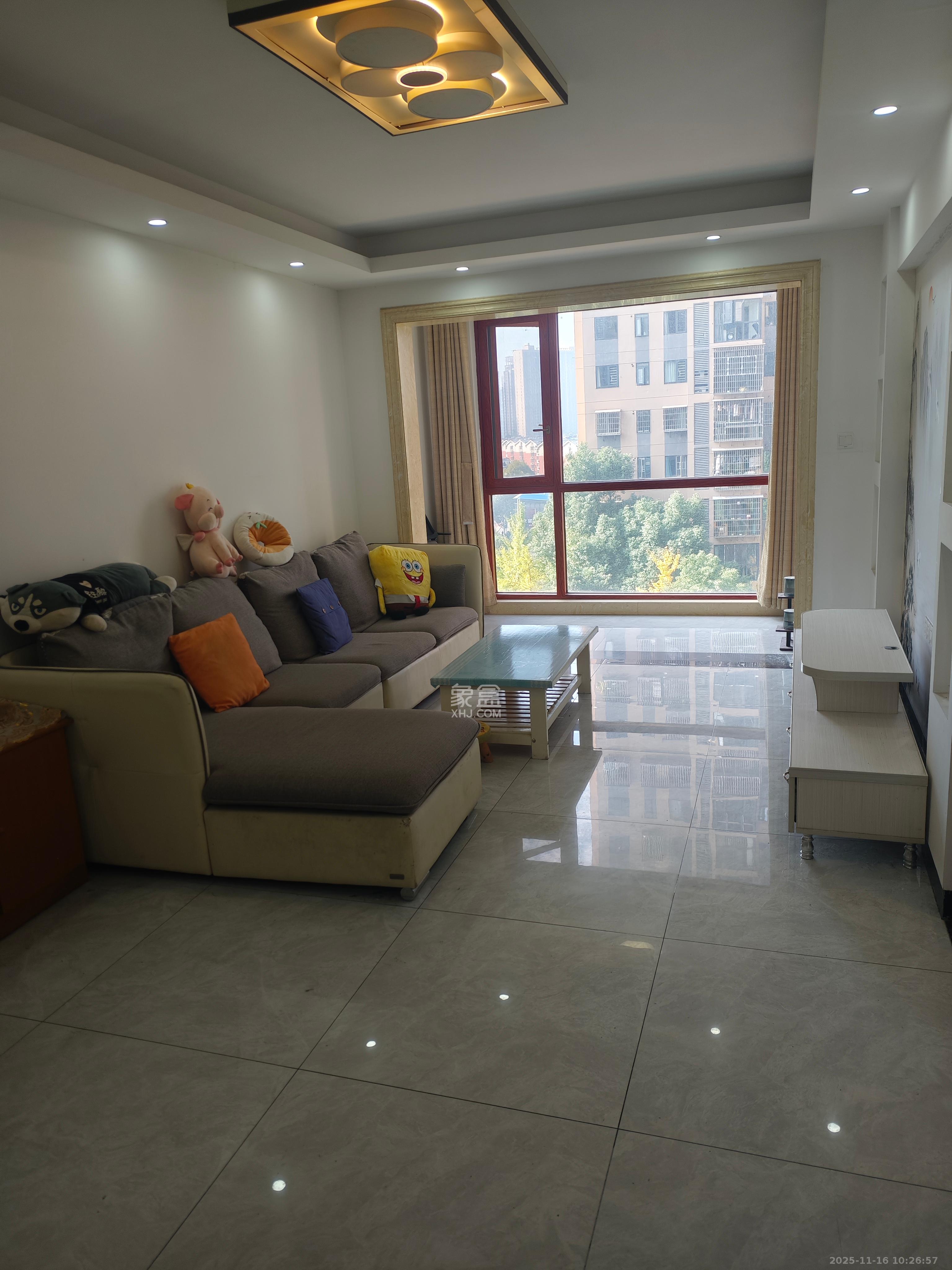 朝正美苑 1室0厅0卫 2200.0元/月 朝正美苑 1室0厅0卫 2200.0元/月室内图