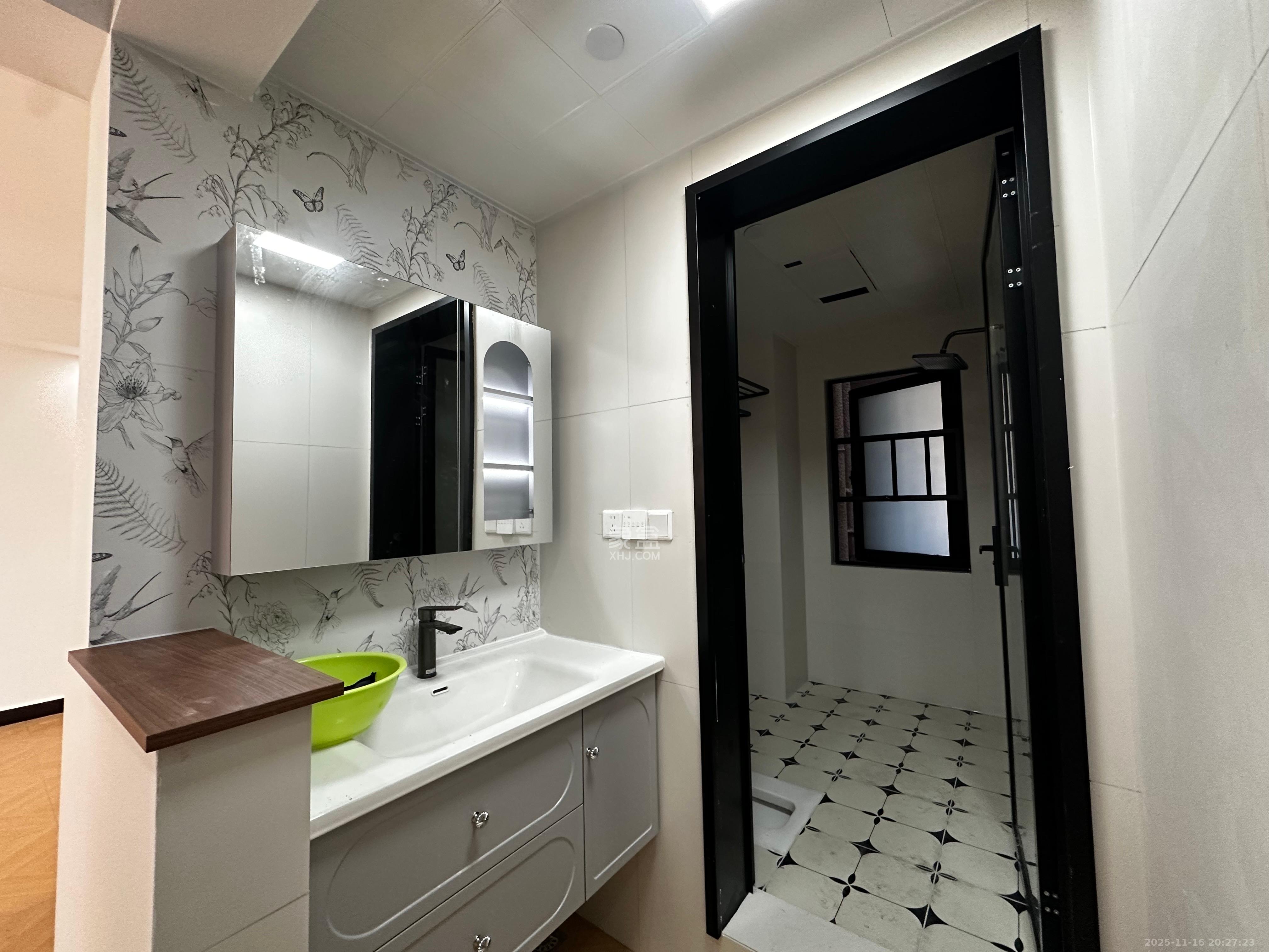 阳光城尚东湾愉景苑 3室2厅1卫 2500.0元/月 阳光城尚东湾愉景苑 3室2厅1卫 2500.0元/月室内图