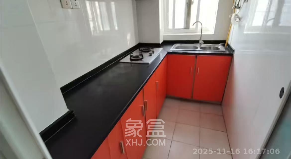 金碧文华  1室1厅1卫    1400.0元/月室内图