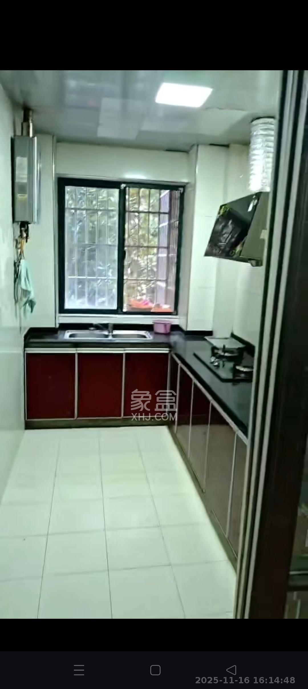 麓枫和苑 3室2厅2卫 3000.0元/月 麓枫和苑 3室2厅2卫 3000.0元/月室内图