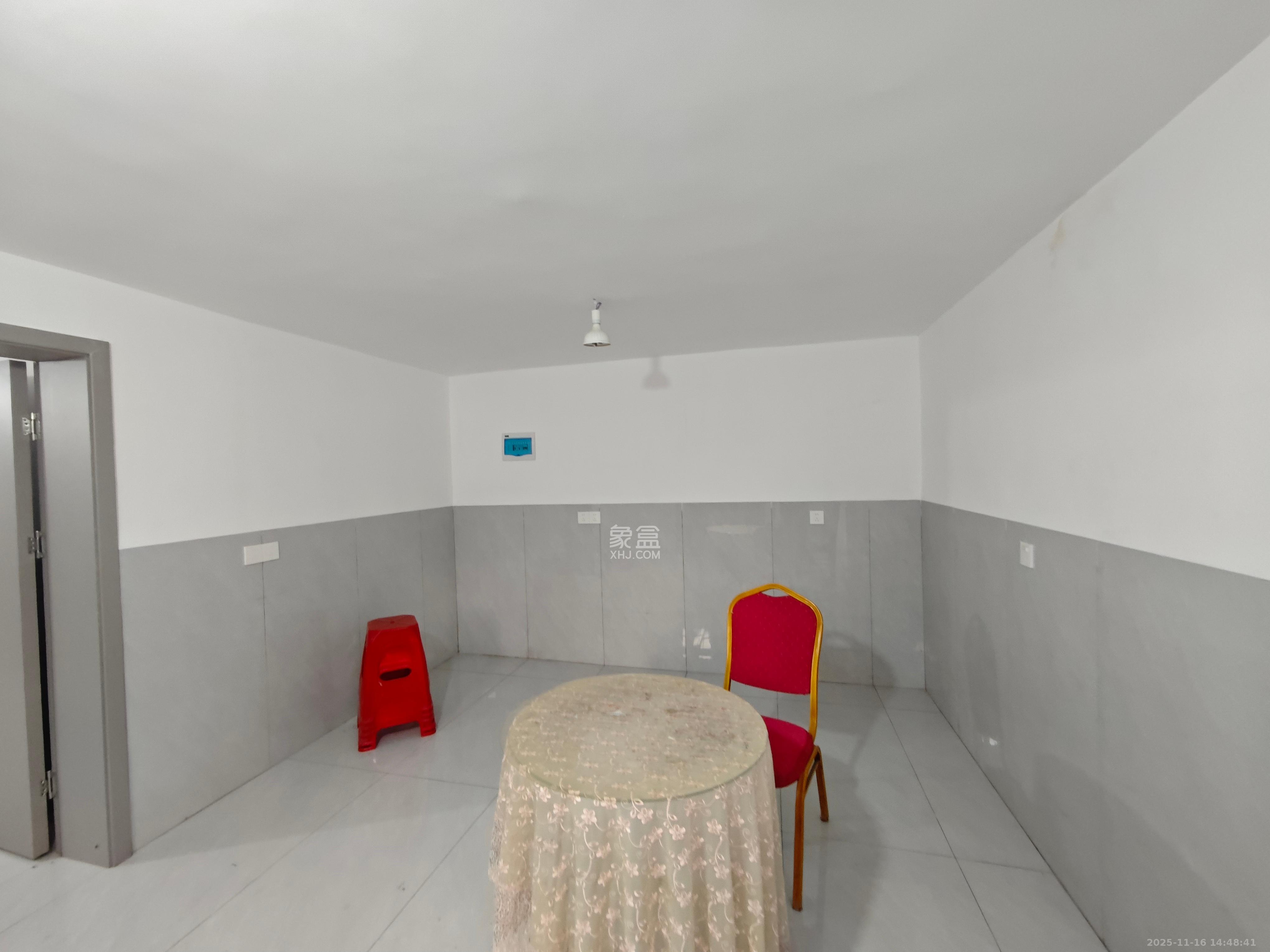 五一新村安置小区（永定社区、永兴社区、永祥社区）  1室1厅1卫    1500.0元/月室内图