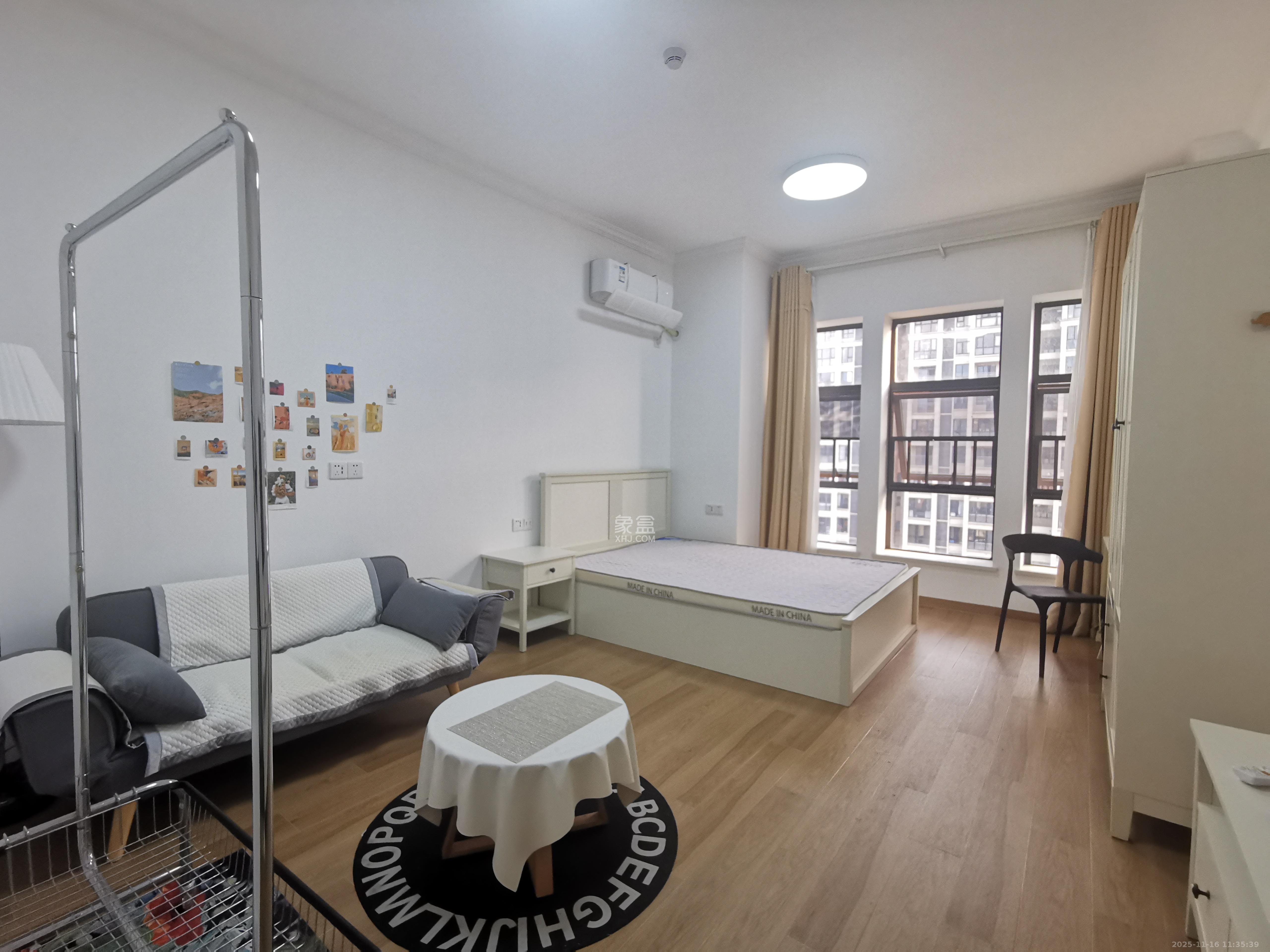 安泰嘉园（湘府邻伴）  1室1厅1卫    1300.0元/月