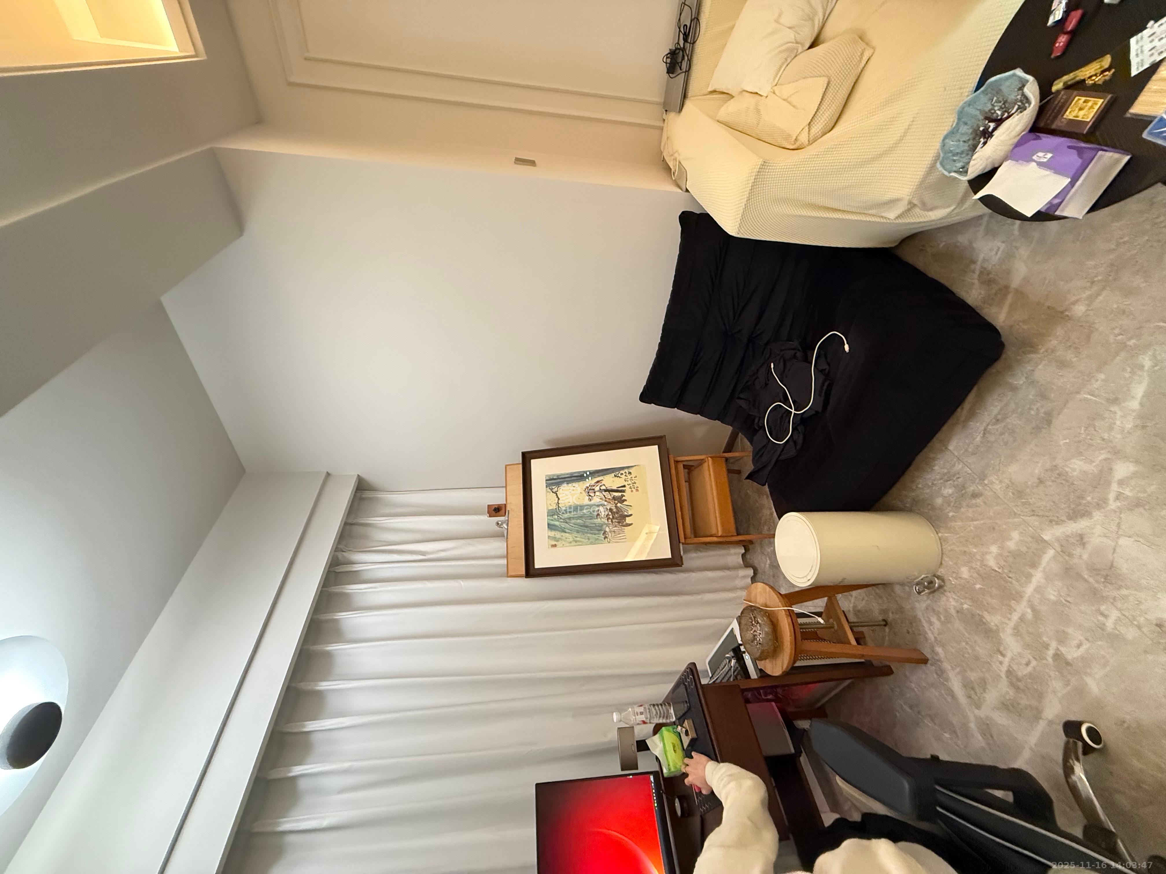 复地滨江金融中心  3室2厅2卫    5500.0元/月室内图