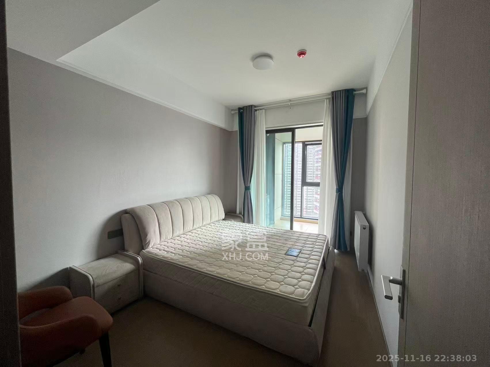 长房星城天地  1室0厅0卫    4500.0元/月室内图