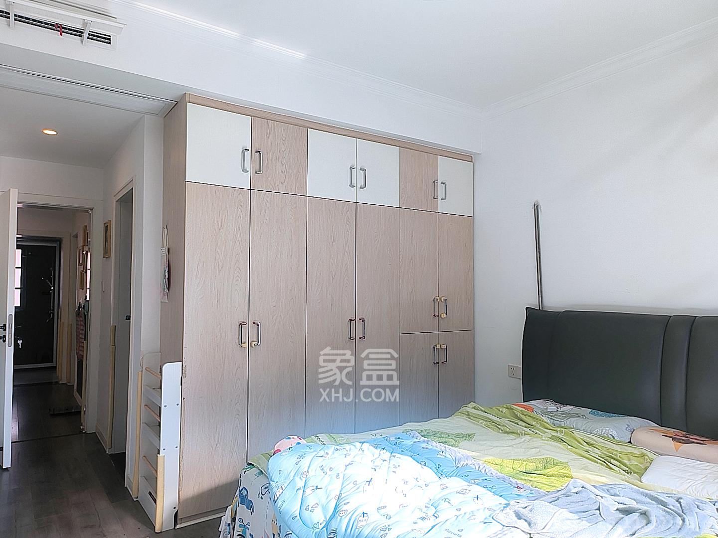 哈佛小镇（五矿哈佛小镇）  4室2厅2卫    2200.0元/月室内图