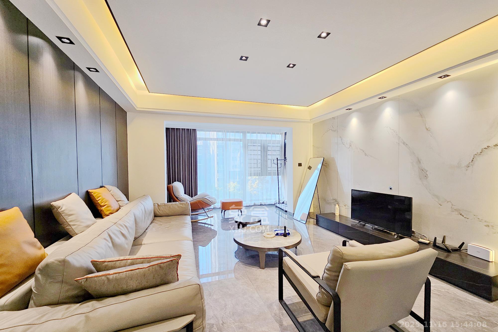 明大佳园 3室2厅2卫 4000.0元/月 明大佳园 3室2厅2卫 4000.0元/月室内图