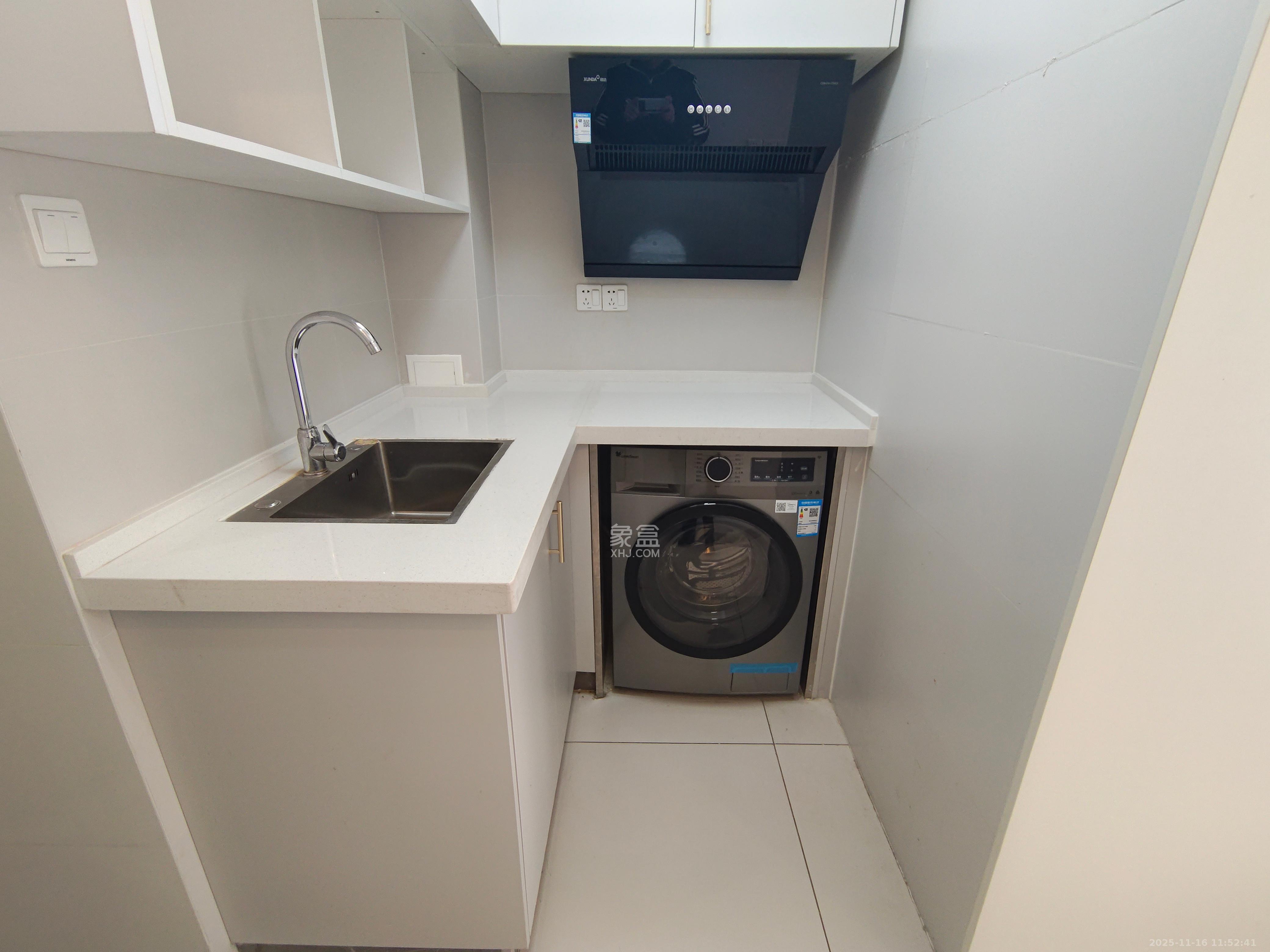 保利海德公园 1室1厅1卫 1600.0元/月 保利海德公园 1室1厅1卫 1600.0元/月室内图