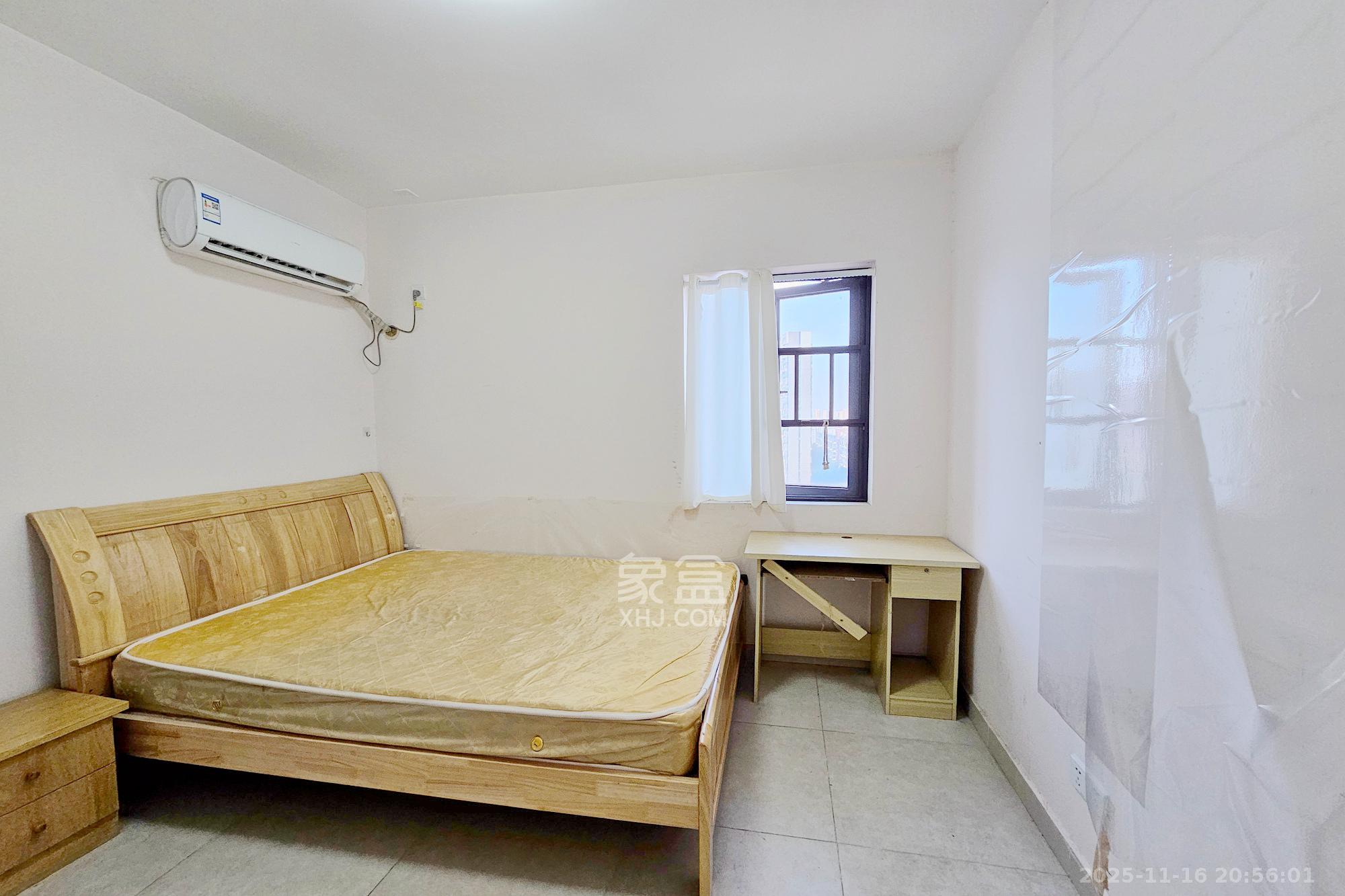 武广美誉  2室1厅1卫    58.0万卧室