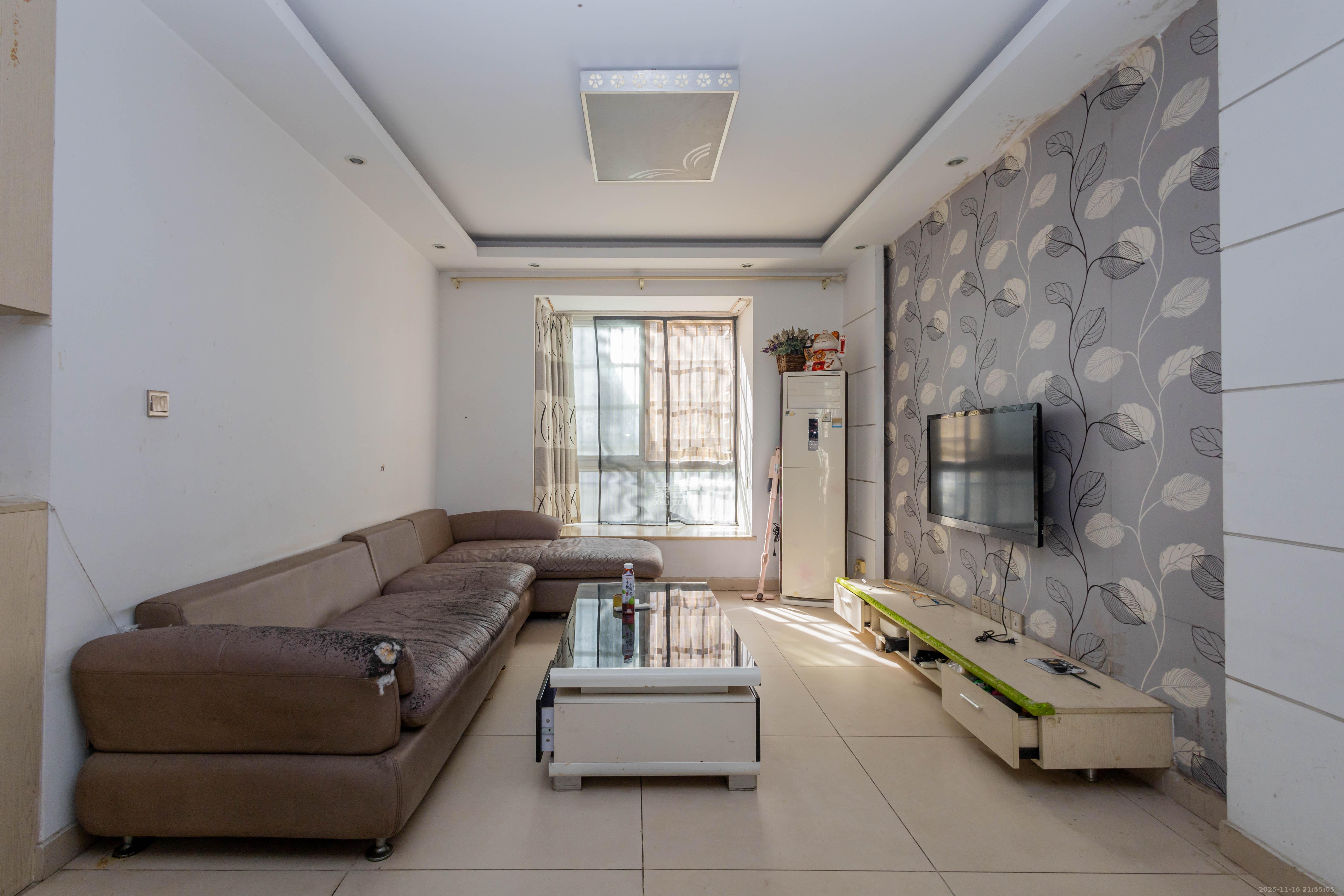 东业苹果社区  2室2厅1卫    42.0万