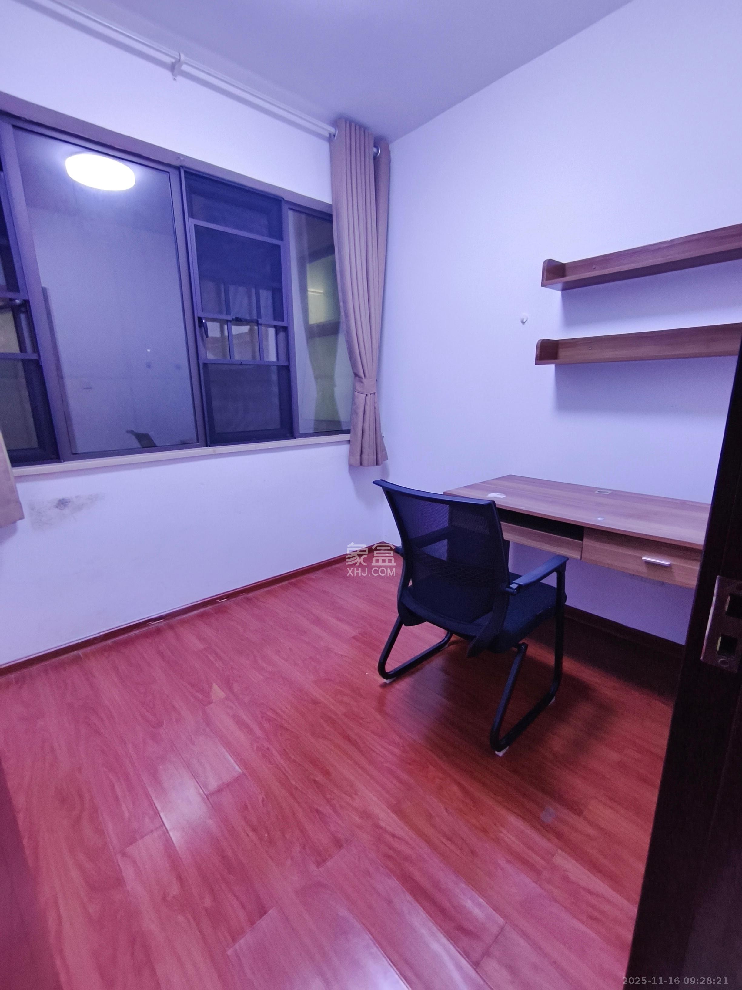 旭辉藏郡(藏郡、旭湘华府) 3室2厅2卫 2300.0元/月 旭辉藏郡(藏郡、旭湘华府) 3室2厅2卫 2300.0元/月室内图