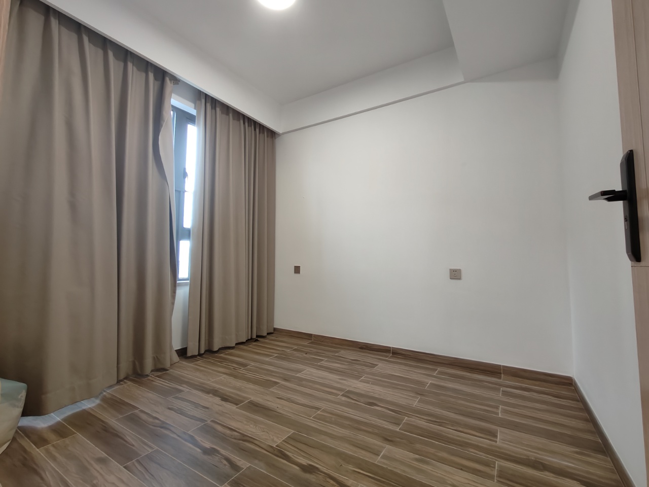 北辰府  3室2厅2卫    2800.0元/月室内图