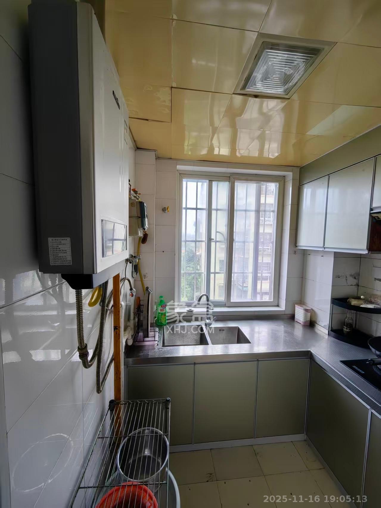 德馨园  1室0厅0卫    1400.0元/月室内图