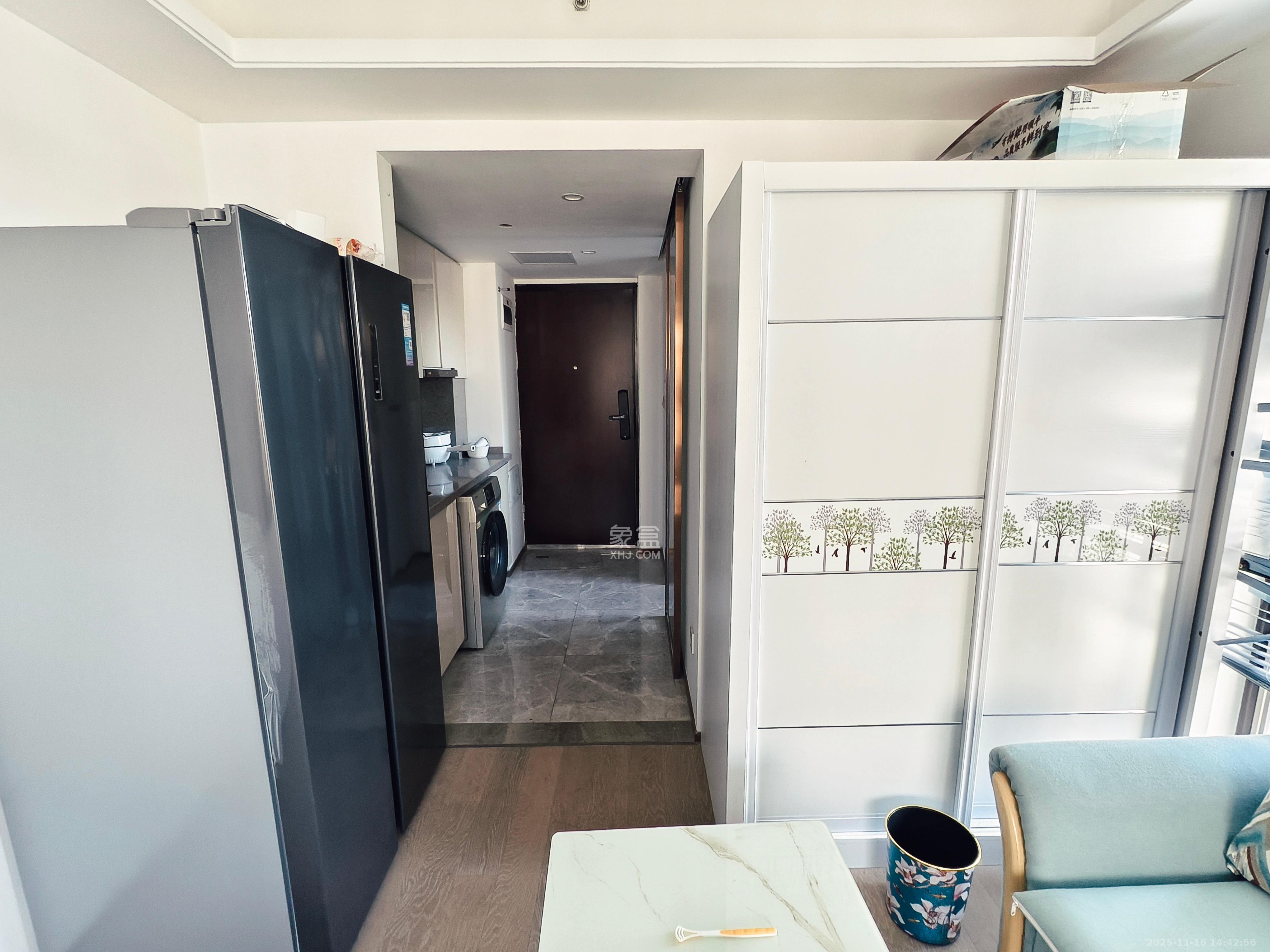 旭辉华宇南宸府 1室1厅1卫 1300.0元/月 旭辉华宇南宸府 1室1厅1卫 1300.0元/月室内图