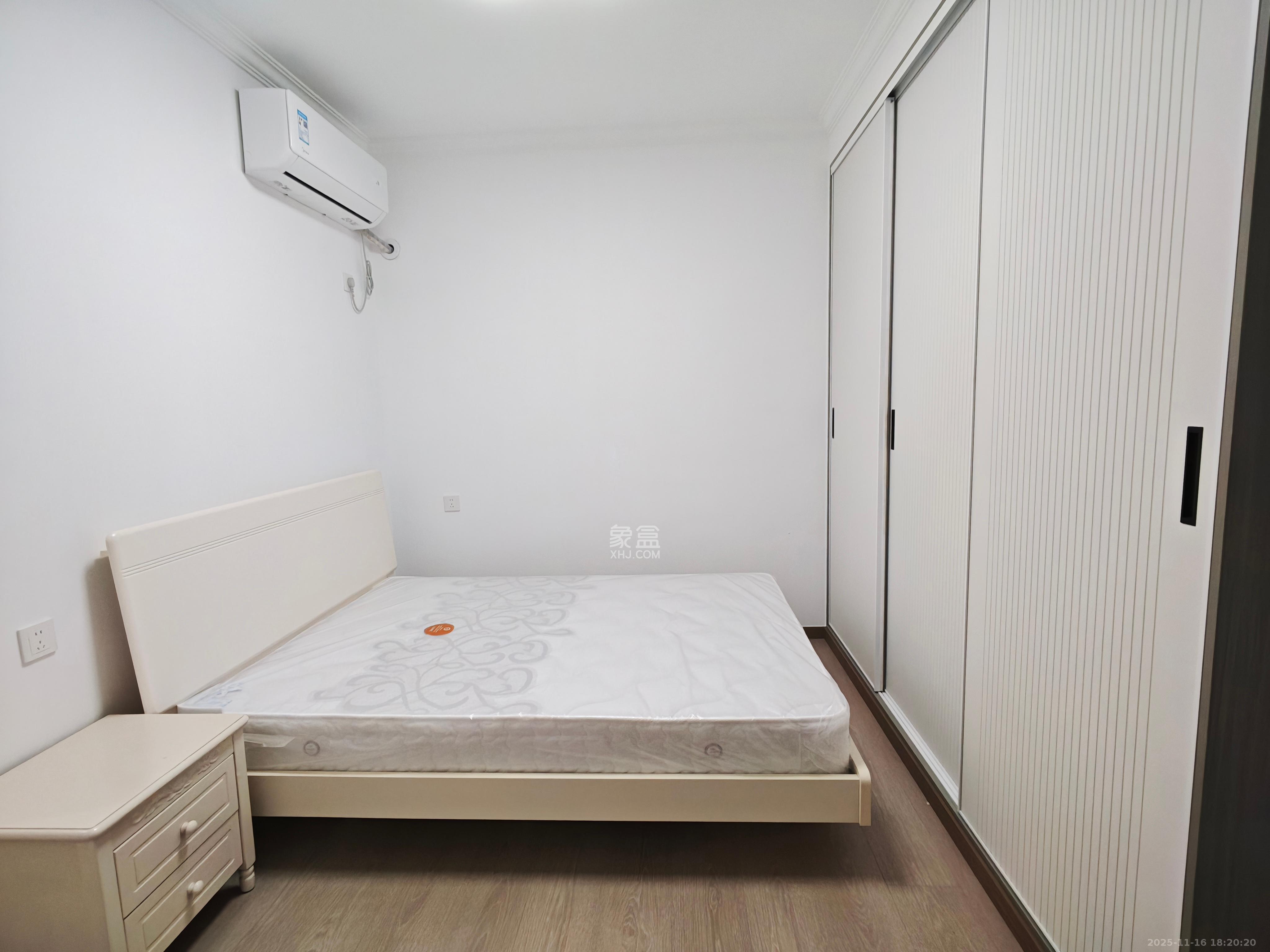 荷韵园  2室1厅1卫    1700.0元/月室内图