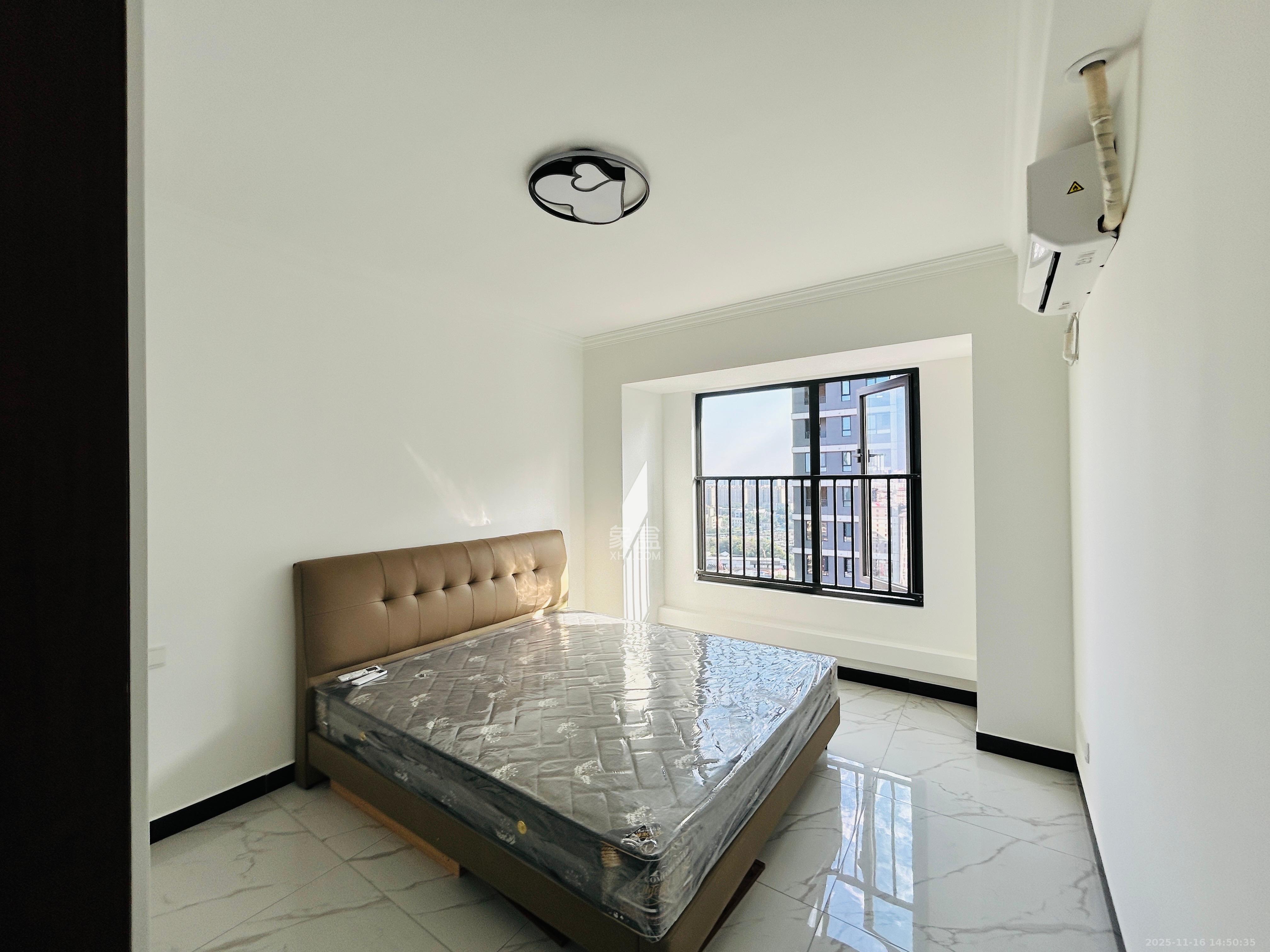 招商蛇口璀璨学府 3室2厅2卫 3000.0元/月 招商蛇口璀璨学府 3室2厅2卫 3000.0元/月室内图