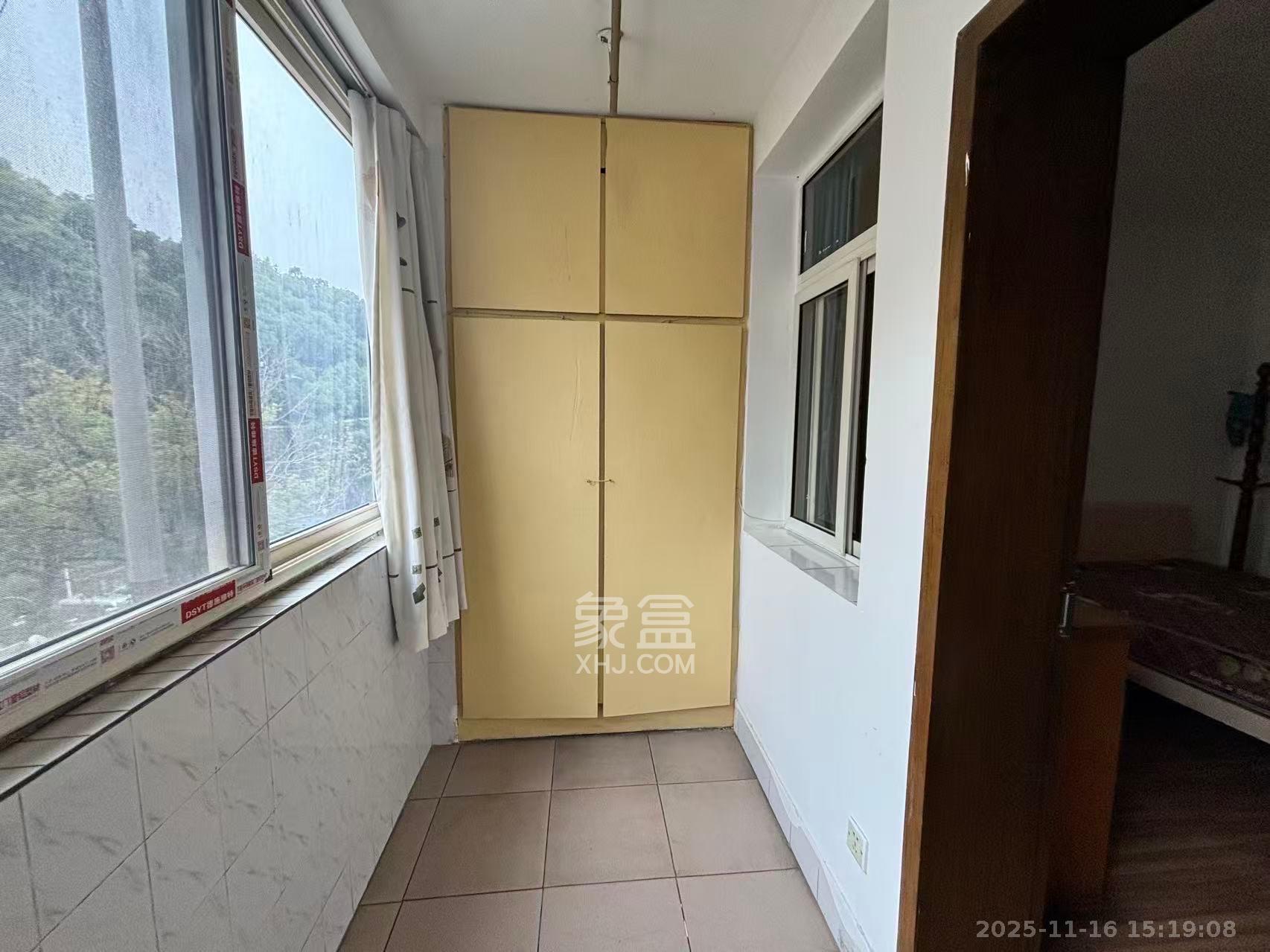 稀土研究院所宿舍  2室2厅1卫    1400.0元/月室内图