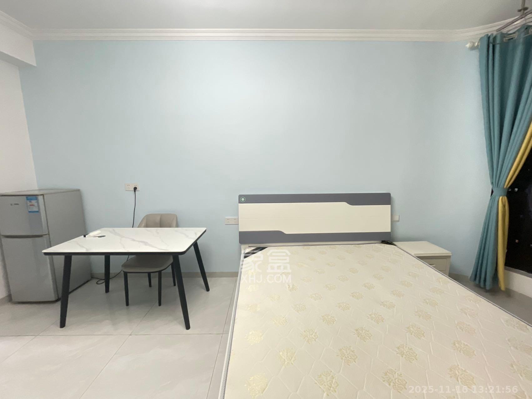 嘉雨兴园  1室1厅1卫    1800.0元/月室内图