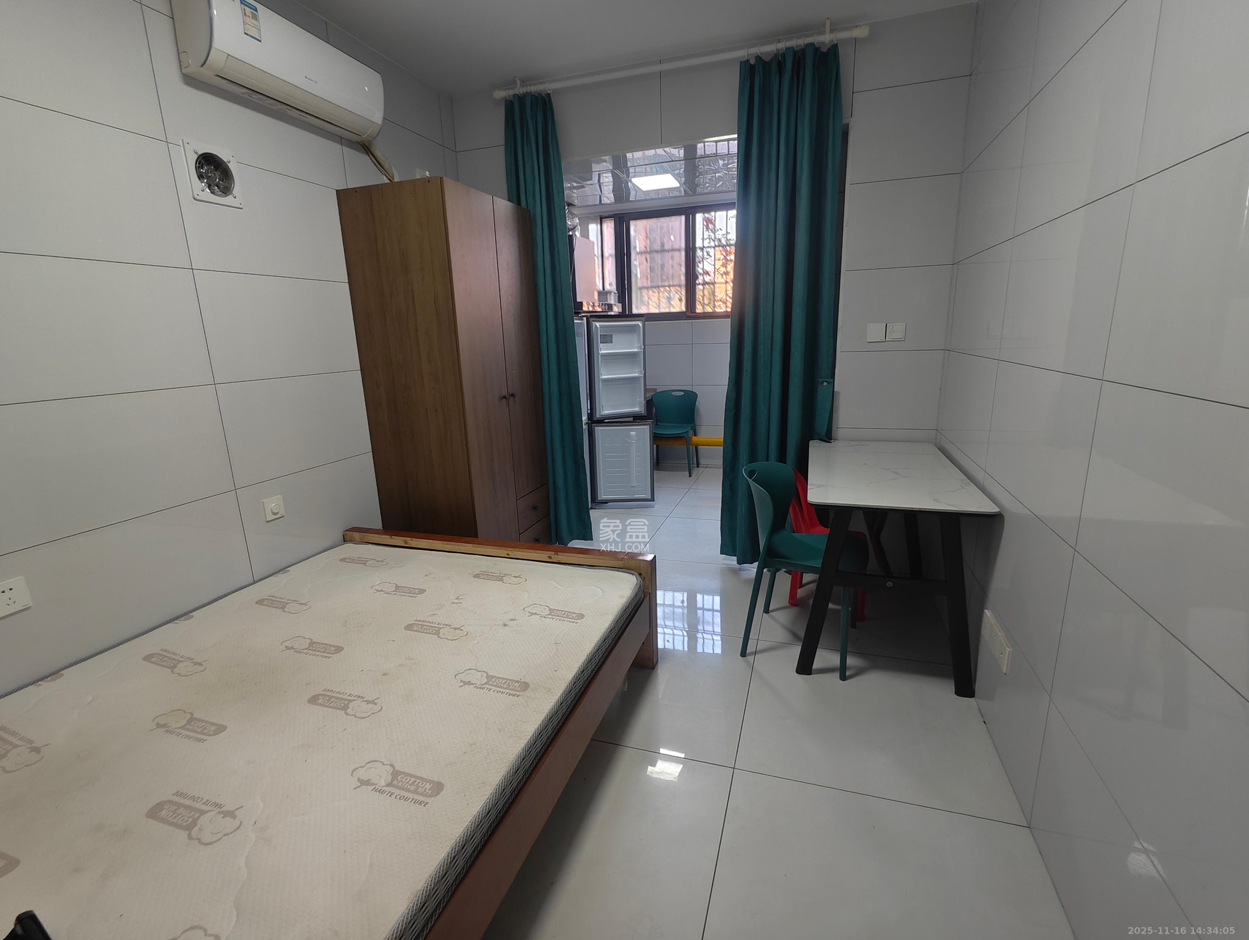 和馨园  1室1厅1卫    900.0元/月