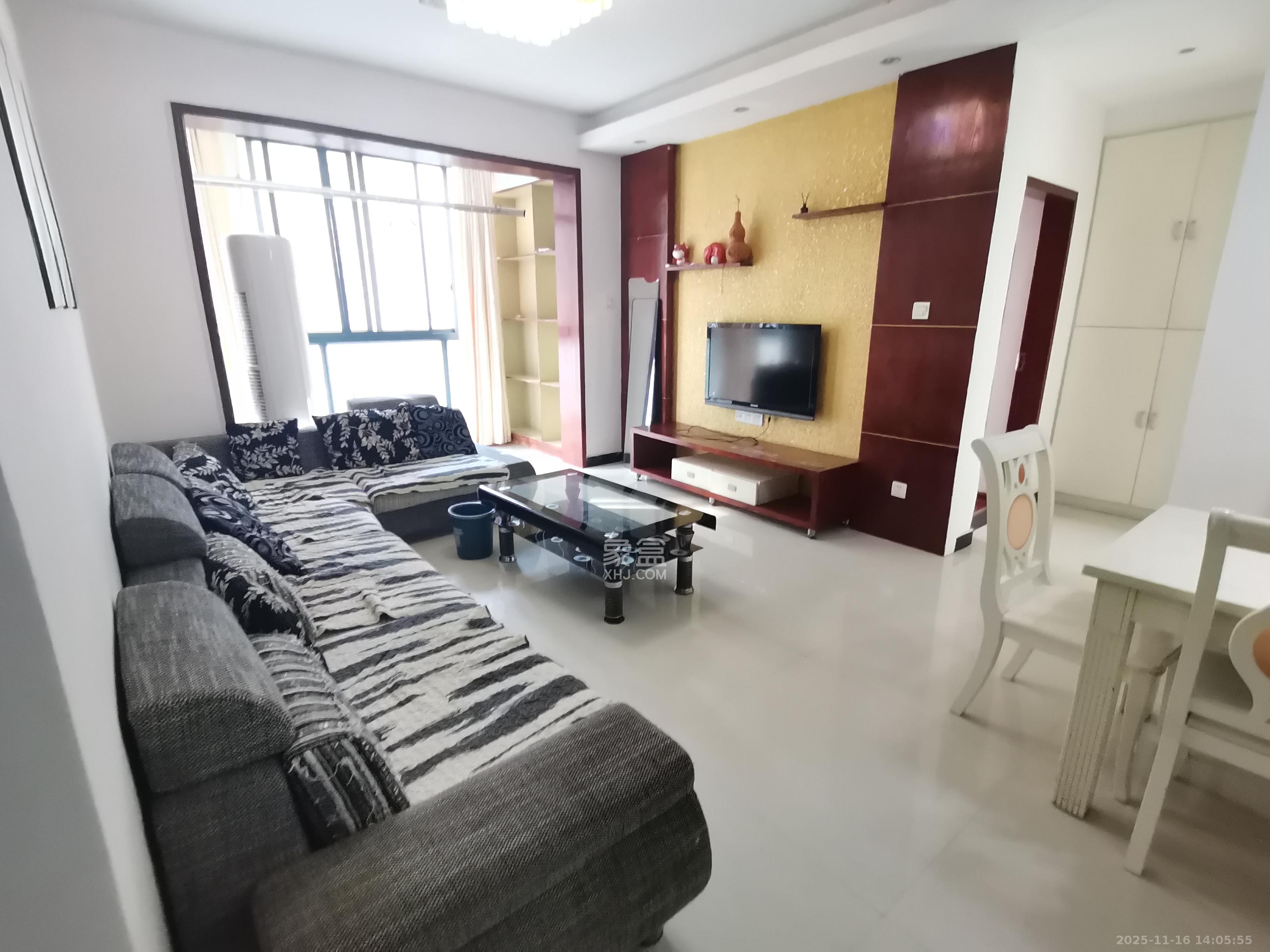 湘江世纪城贯江苑  2室2厅1卫    2000.0元/月