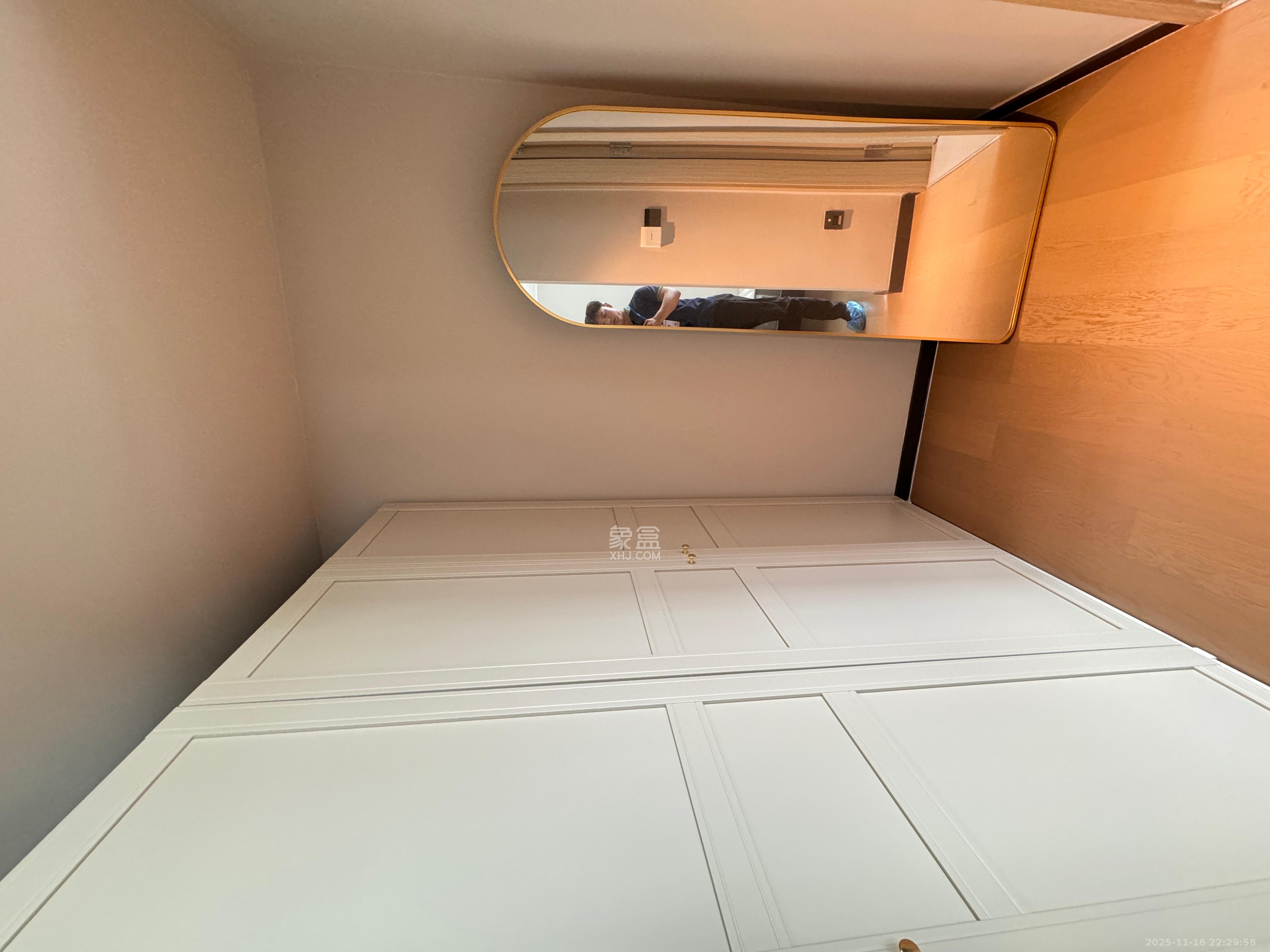 时代梅溪领峰  4室2厅2卫    5000.0元/月室内图