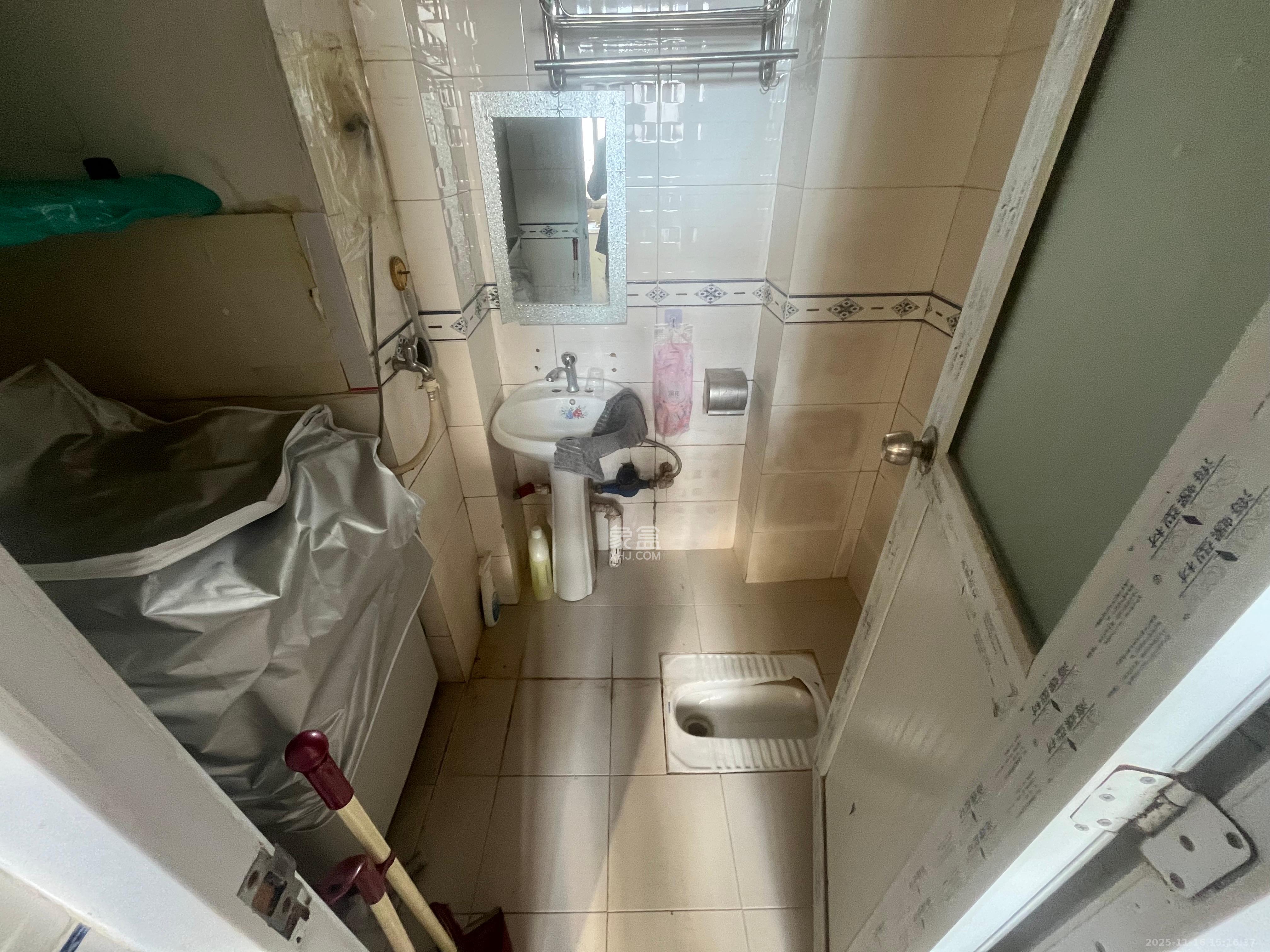 东方新世界 1室1厅1卫 1300.0元/月 东方新世界 1室1厅1卫 1300.0元/月室内图