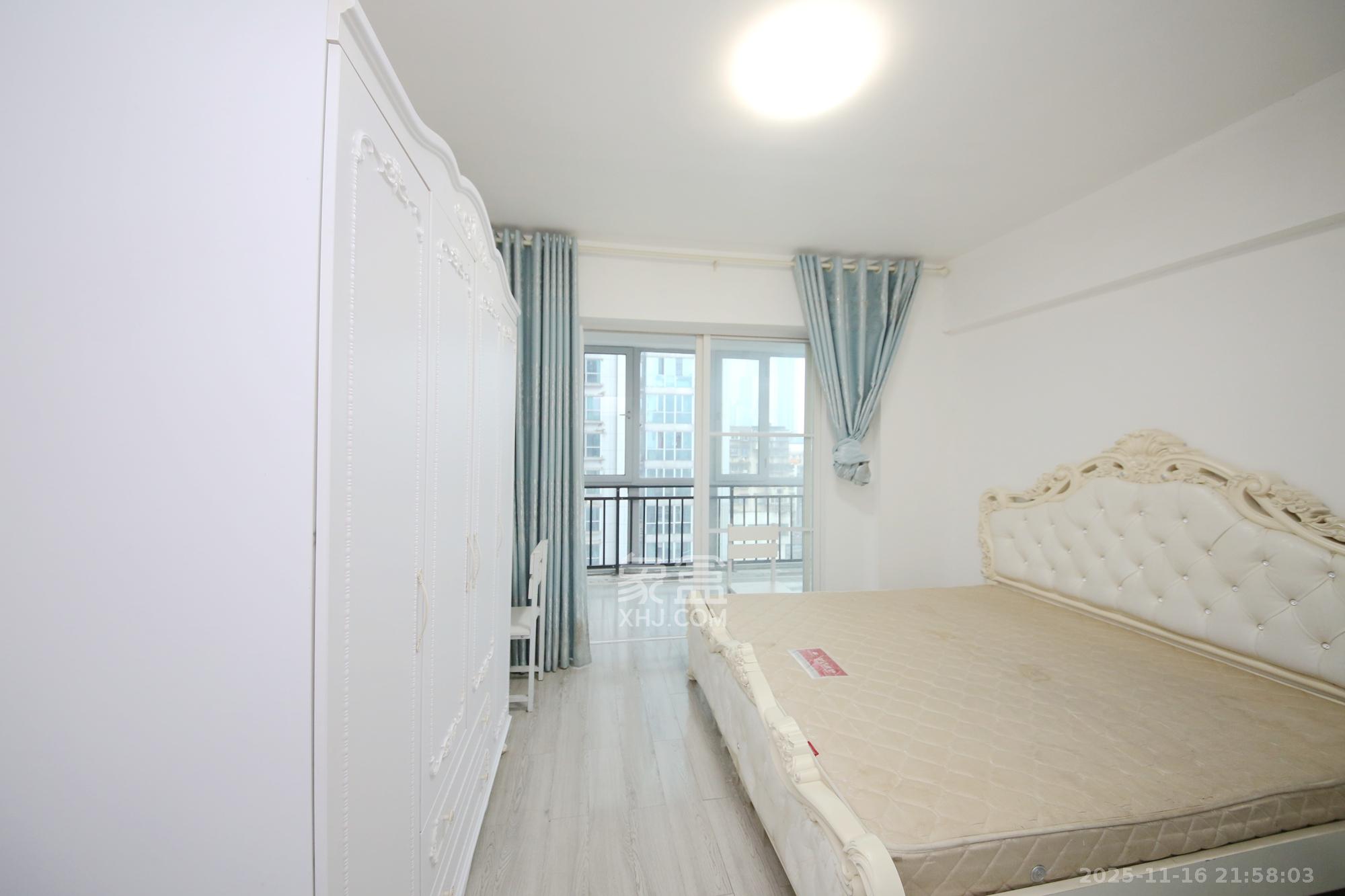 五一中央领御  2室2厅1卫    75.0万卧室