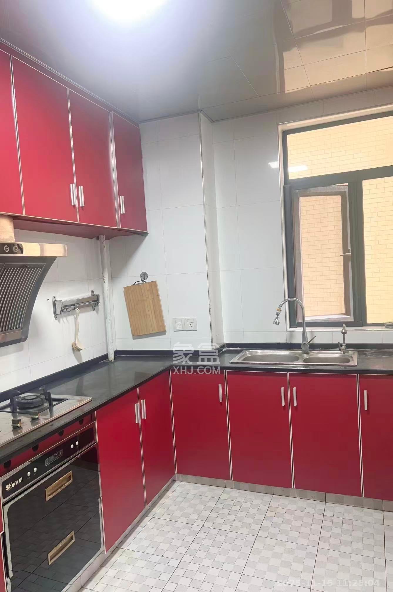 岳银欣苑  2室2厅1卫    2100.0元/月室内图