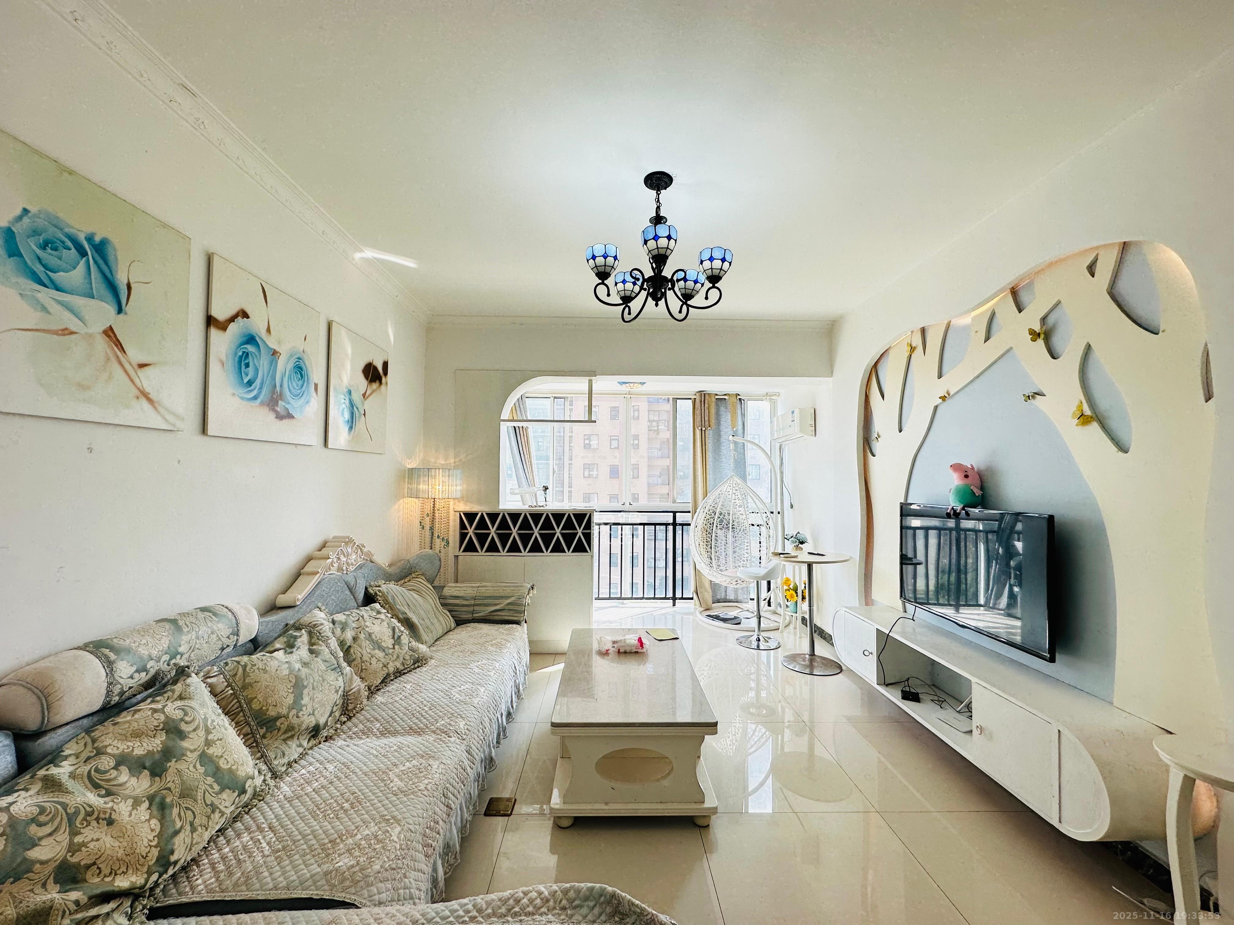 中房F联邦 2室2厅1卫 2600.0元/月 中房F联邦 2室2厅1卫 2600.0元/月室内图