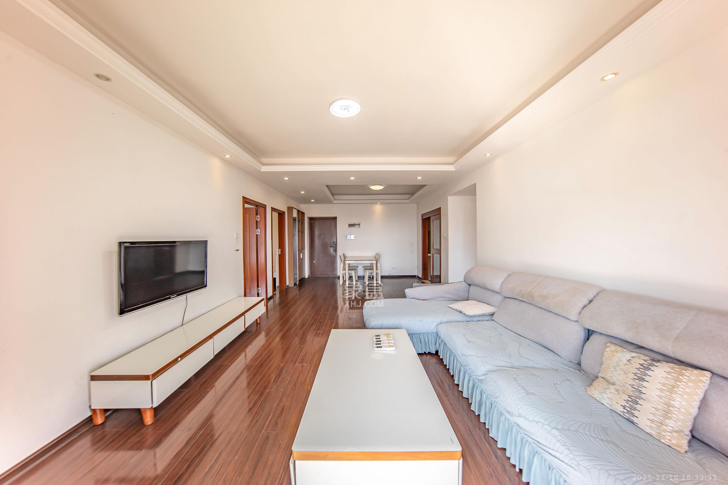 江山帝景哈佛  3室2厅2卫    85.0万