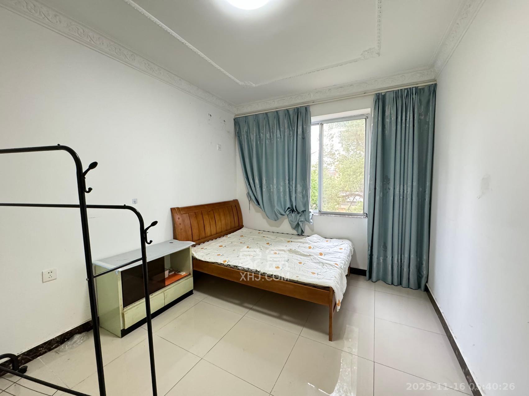 林科大教师单位房  3室2厅1卫    1800.0元/月室内图