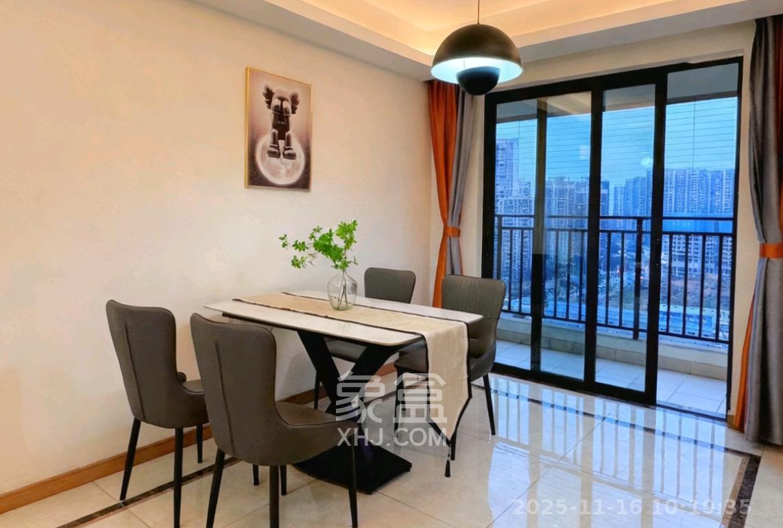 中建嘉和城凤凰台（中建瑞兴家园）  4室2厅2卫    2500.0元/月室内图