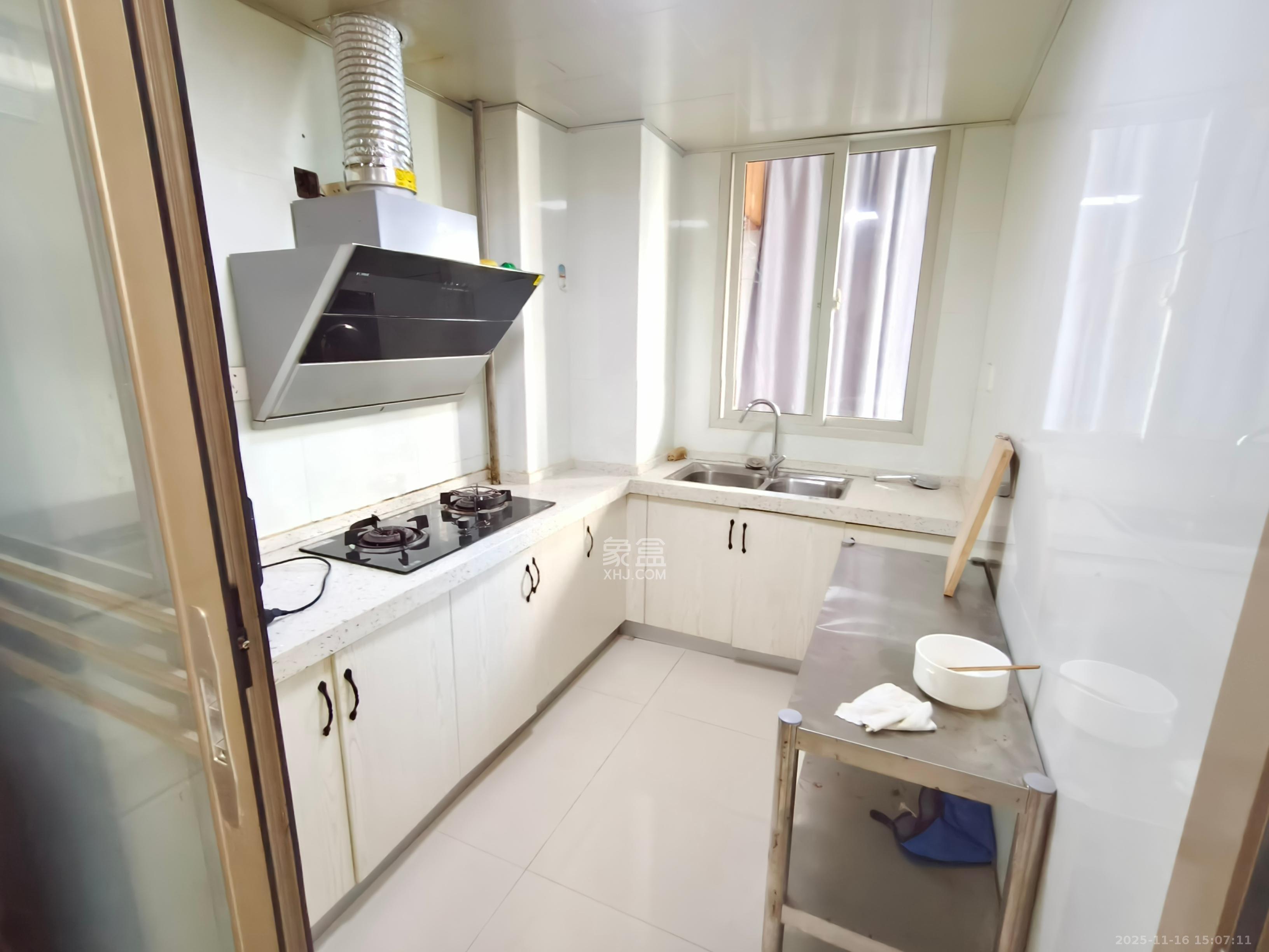 印象天心  1室1厅1卫    2000.0元/月室内图