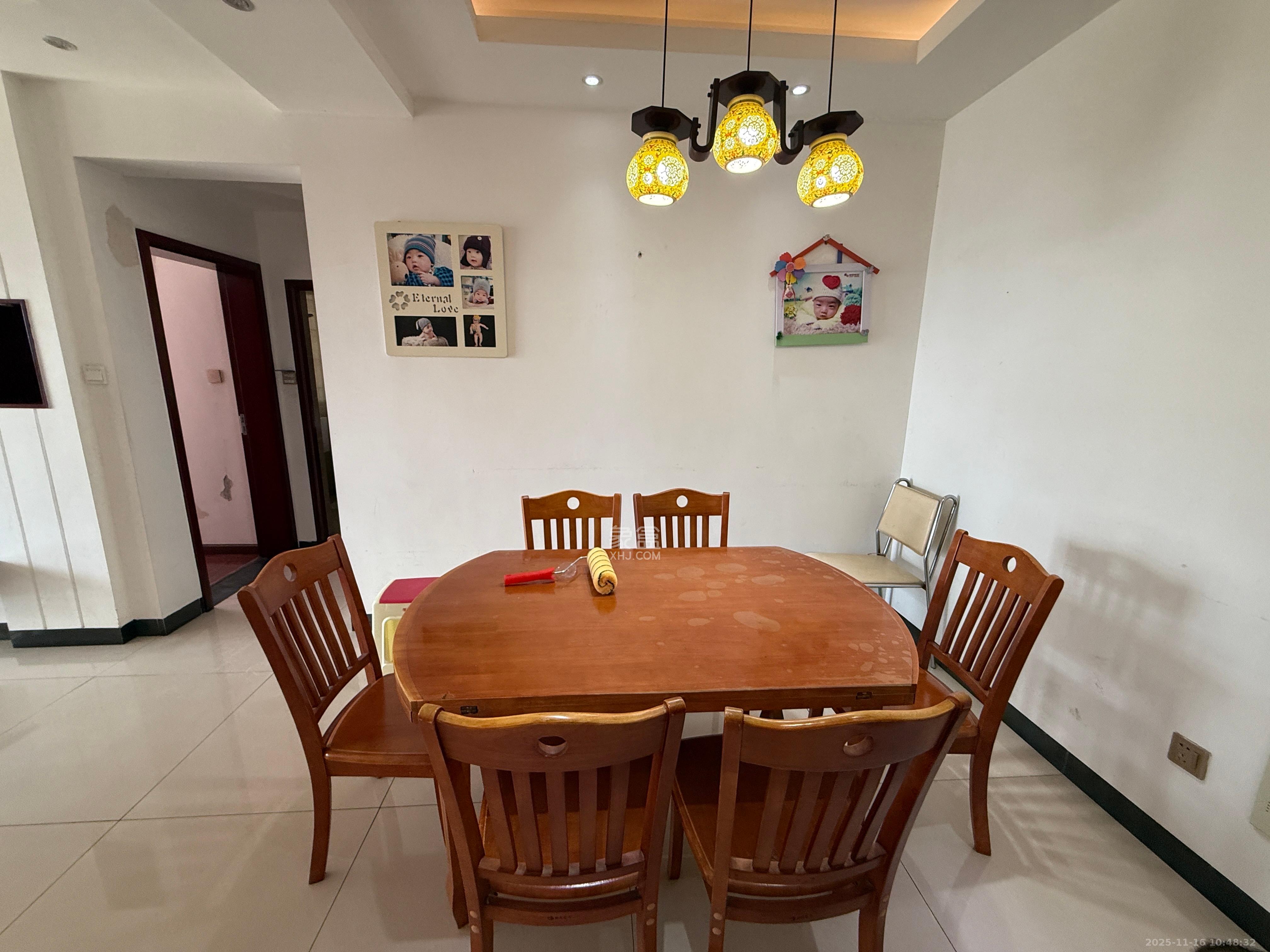 岳华嘉园 2室2厅1卫 1900.0元/月 岳华嘉园 2室2厅1卫 1900.0元/月室内图