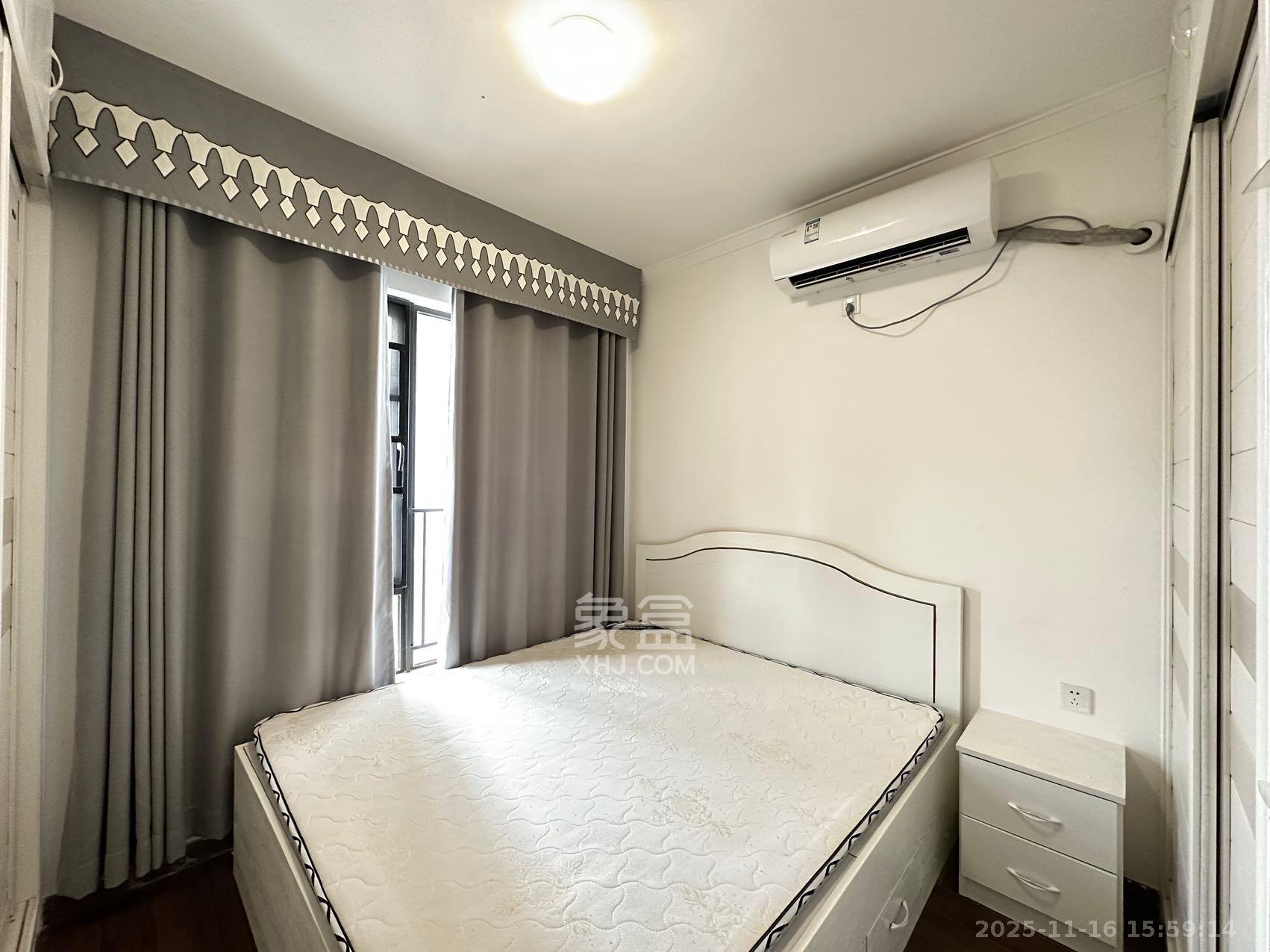 万科里金域国际  3室2厅2卫    3500.0元/月室内图