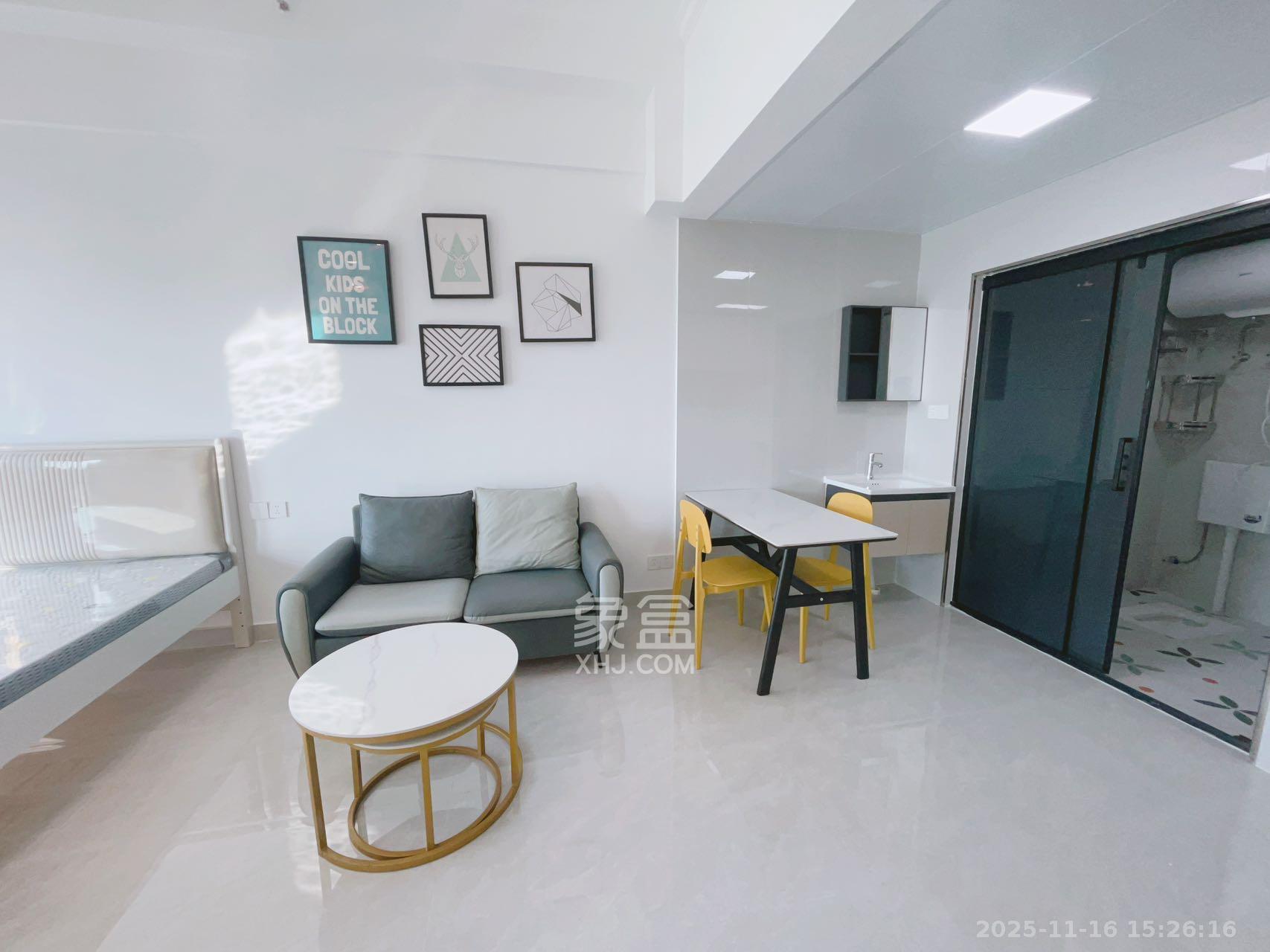 长房时代小镇 1室1厅1卫 1700.0元/月 长房时代小镇 1室1厅1卫 1700.0元/月室内图