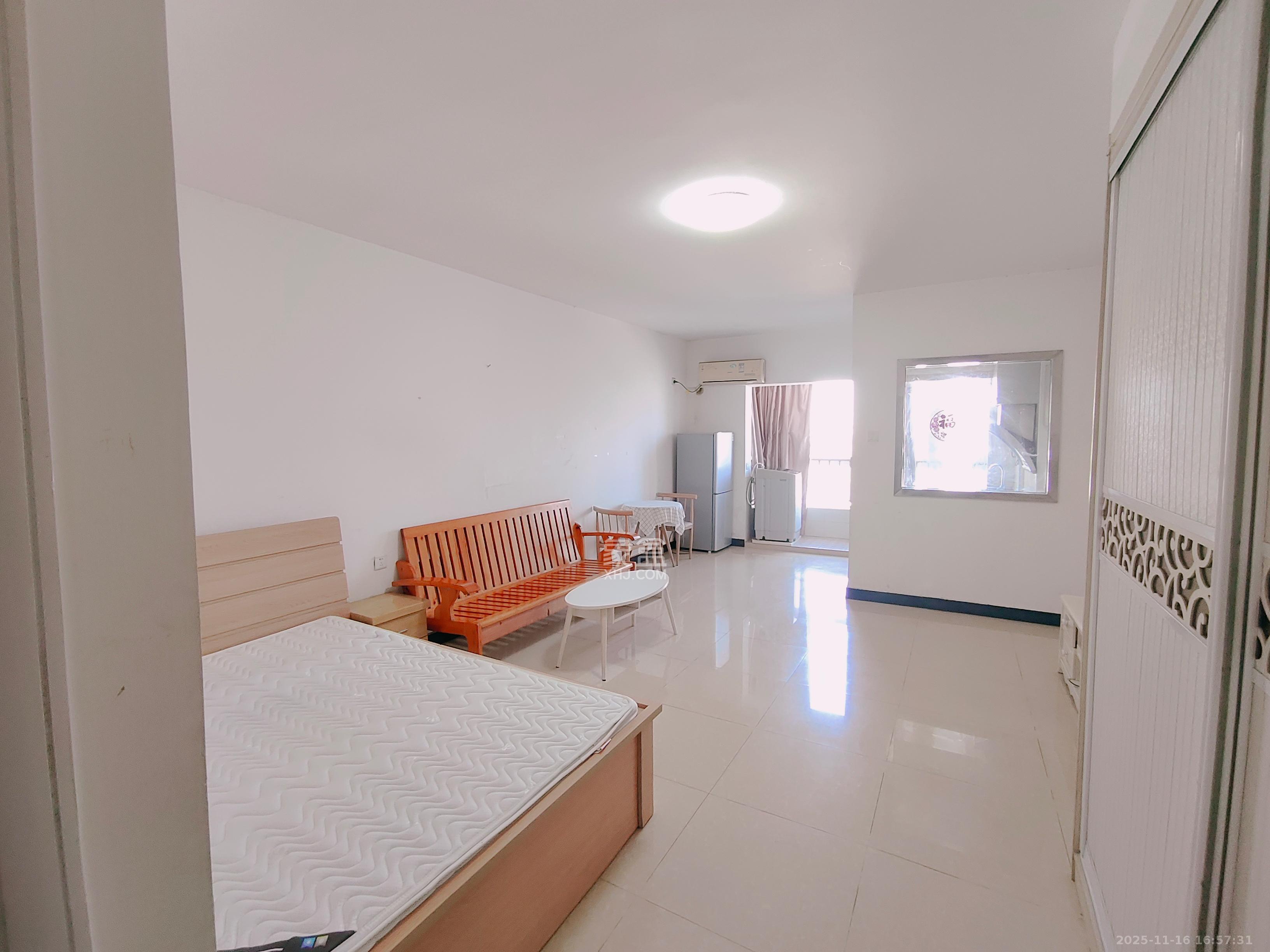 先锋东外滩 1室1厅1卫 1400.0元/月 先锋东外滩 1室1厅1卫 1400.0元/月室内图