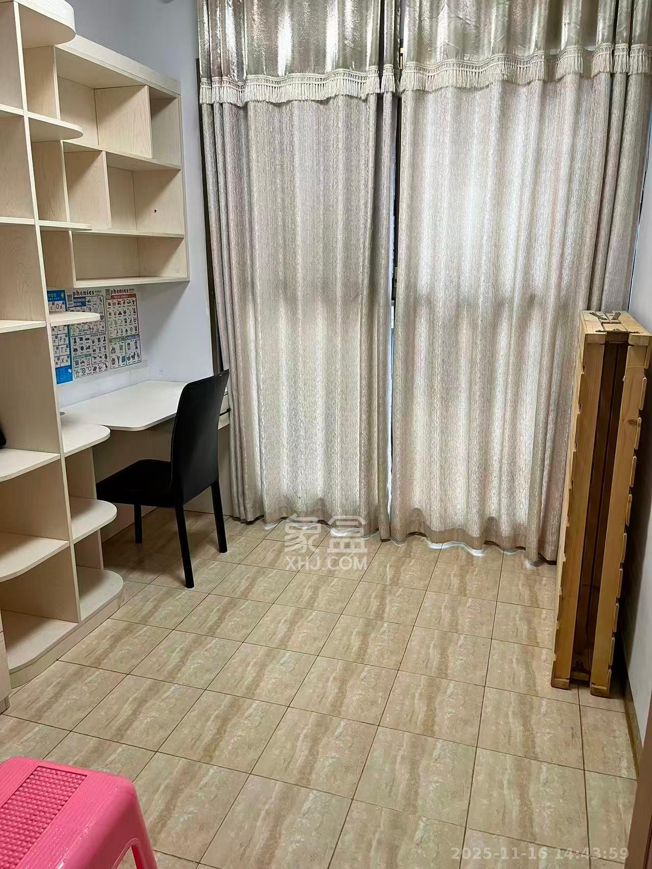 江山帝景哈佛  3室2厅2卫    2500.0元/月室内图